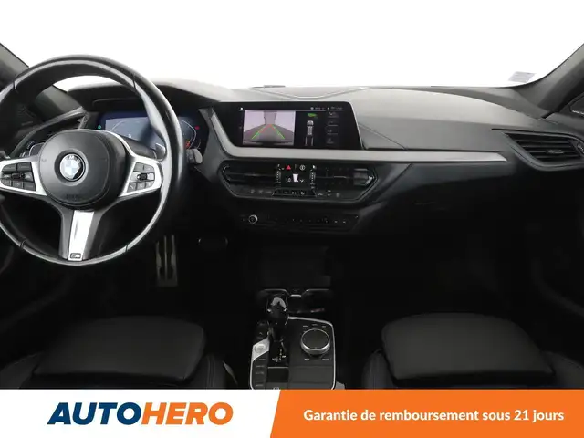 BMW 1 Series view 12
