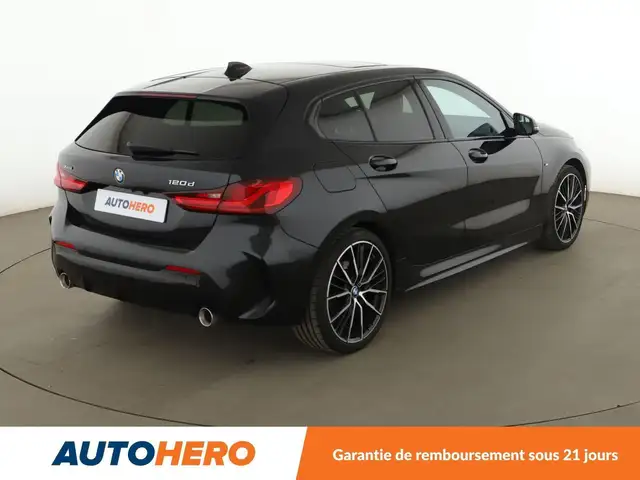 BMW 1 Series view 6