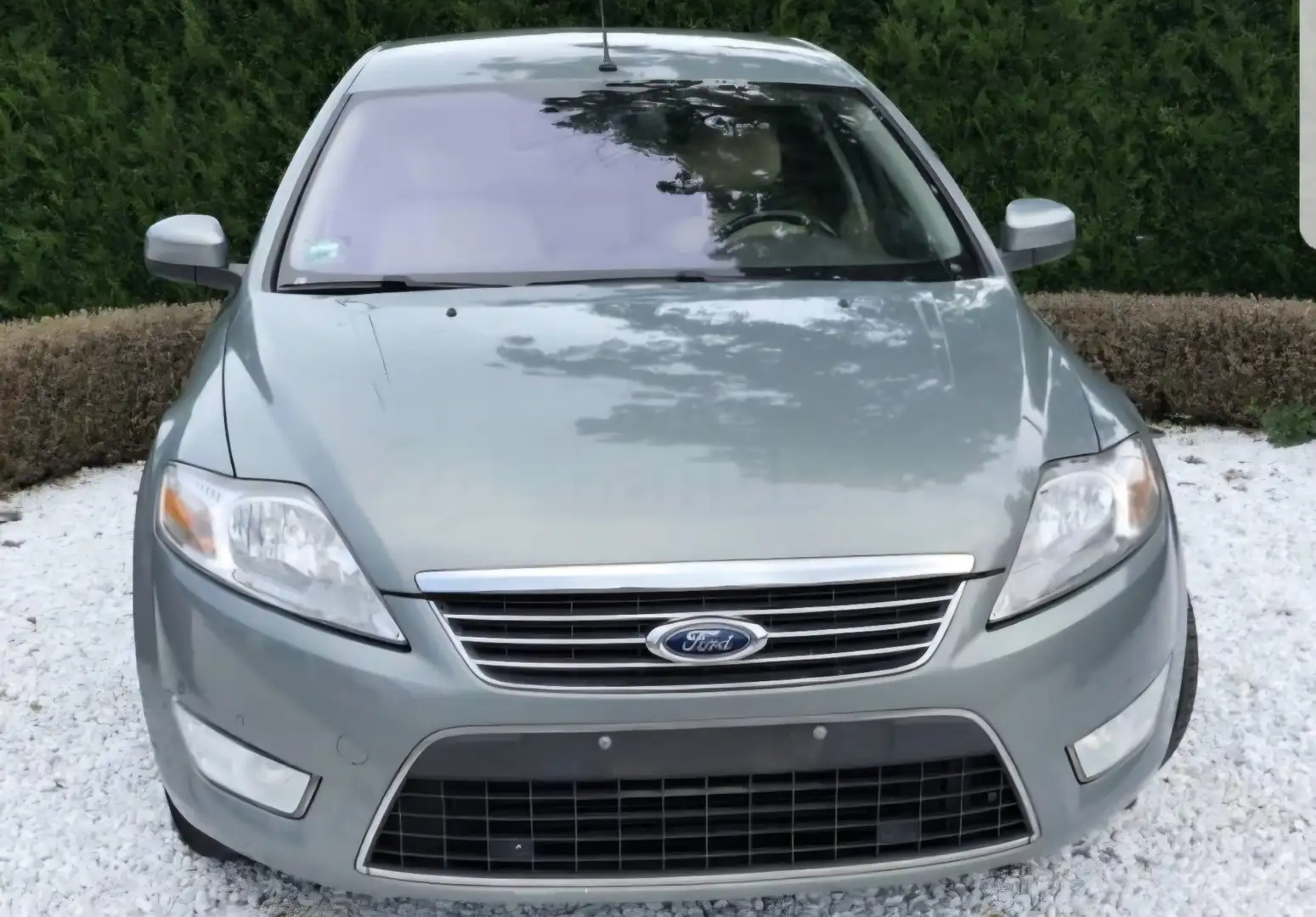 Ford Mondeo Turnier 2.0 TDCi Ghia Bleu - 1