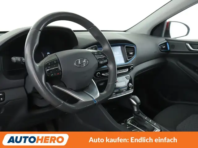 Hyundai Ioniq view 11