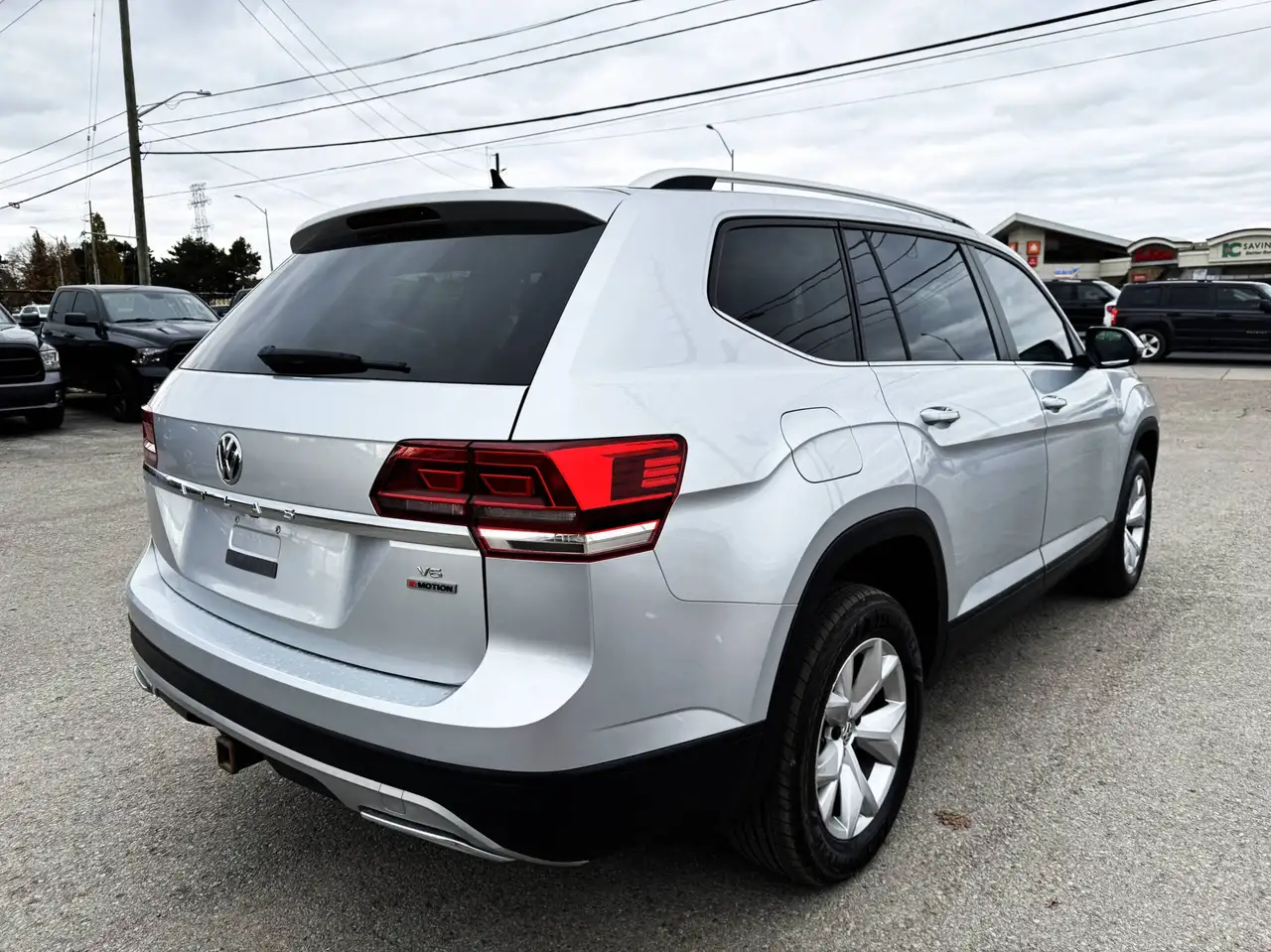 Volkswagen Atlas снимка Volkswagen Atlas