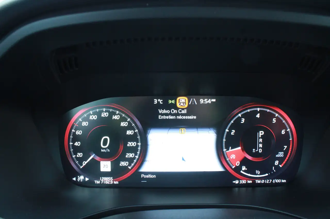 Volvo XC60 снимка Volvo XC60