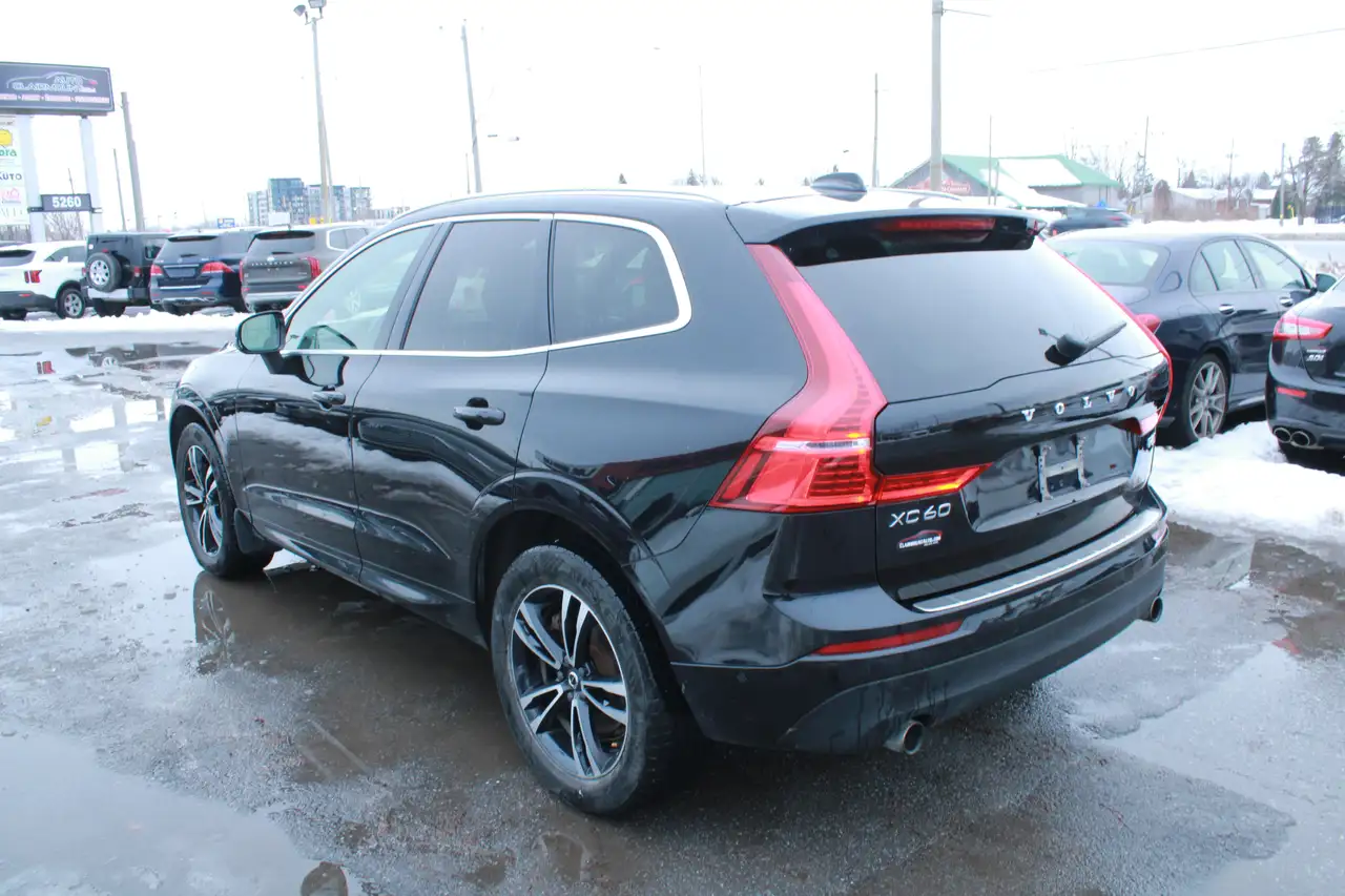 Volvo XC60 снимка Volvo XC60