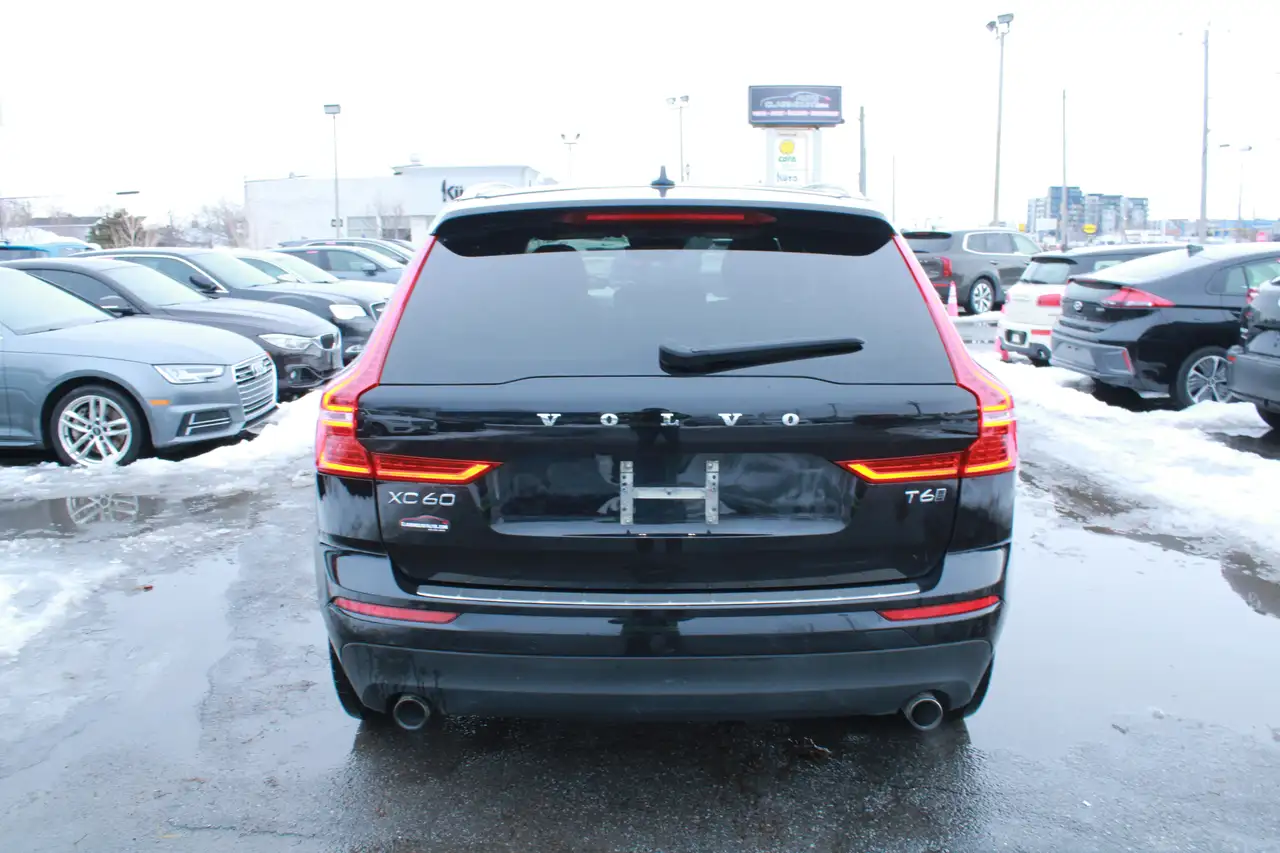 Volvo XC60 снимка Volvo XC60