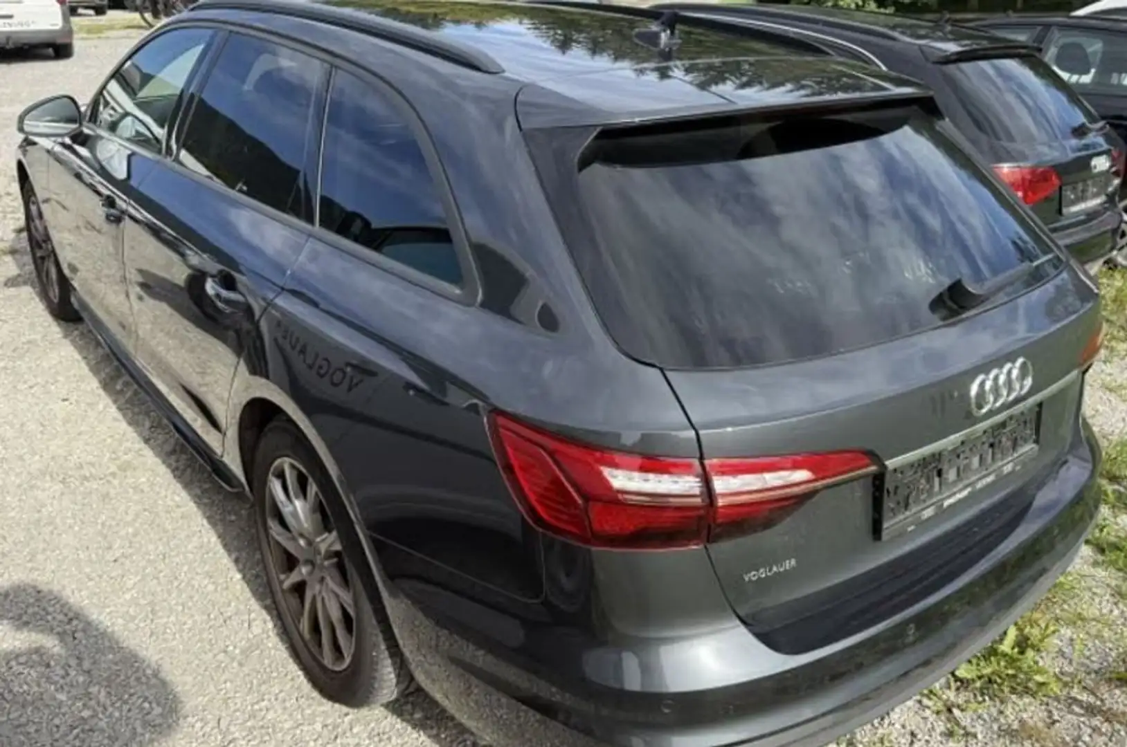 Audi A4 A4 Av Qu MMI Navi plus,Sportsitze,LED,Virtual Cock Grau - 2