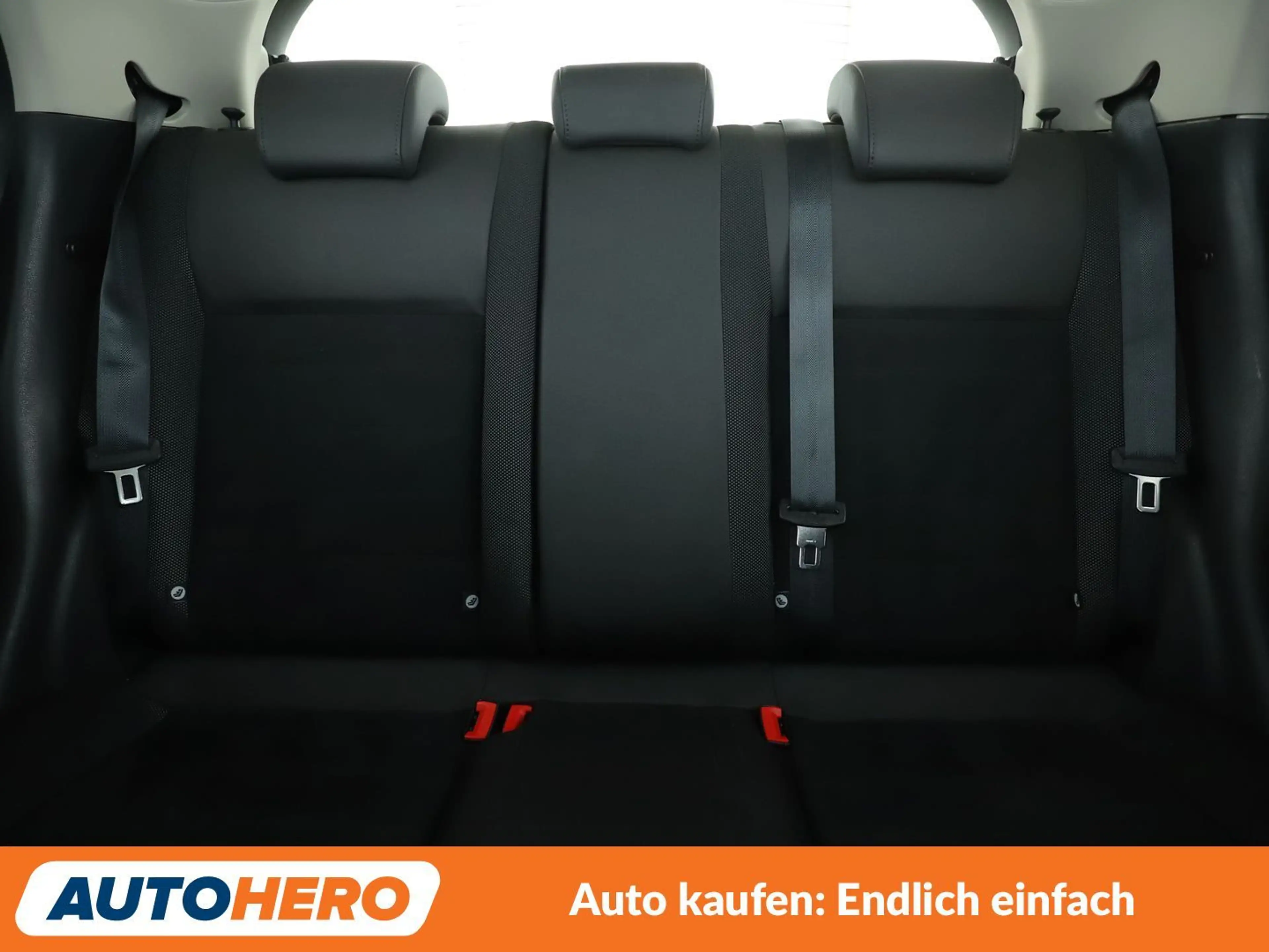 Nissan Juke 1.6 N-Connecta*NAVI*TEMPO*CAM*SHZ*KLIMA* — photo 15