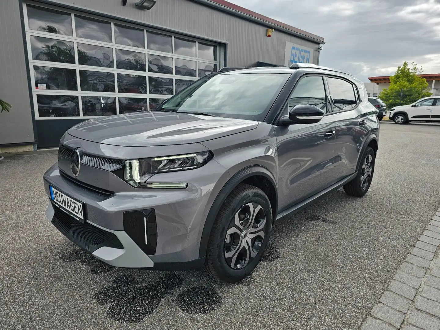 Citroen C3 Aircross Turbo 100 Plus*KAMERA*HEAD-UP* Grau - 1