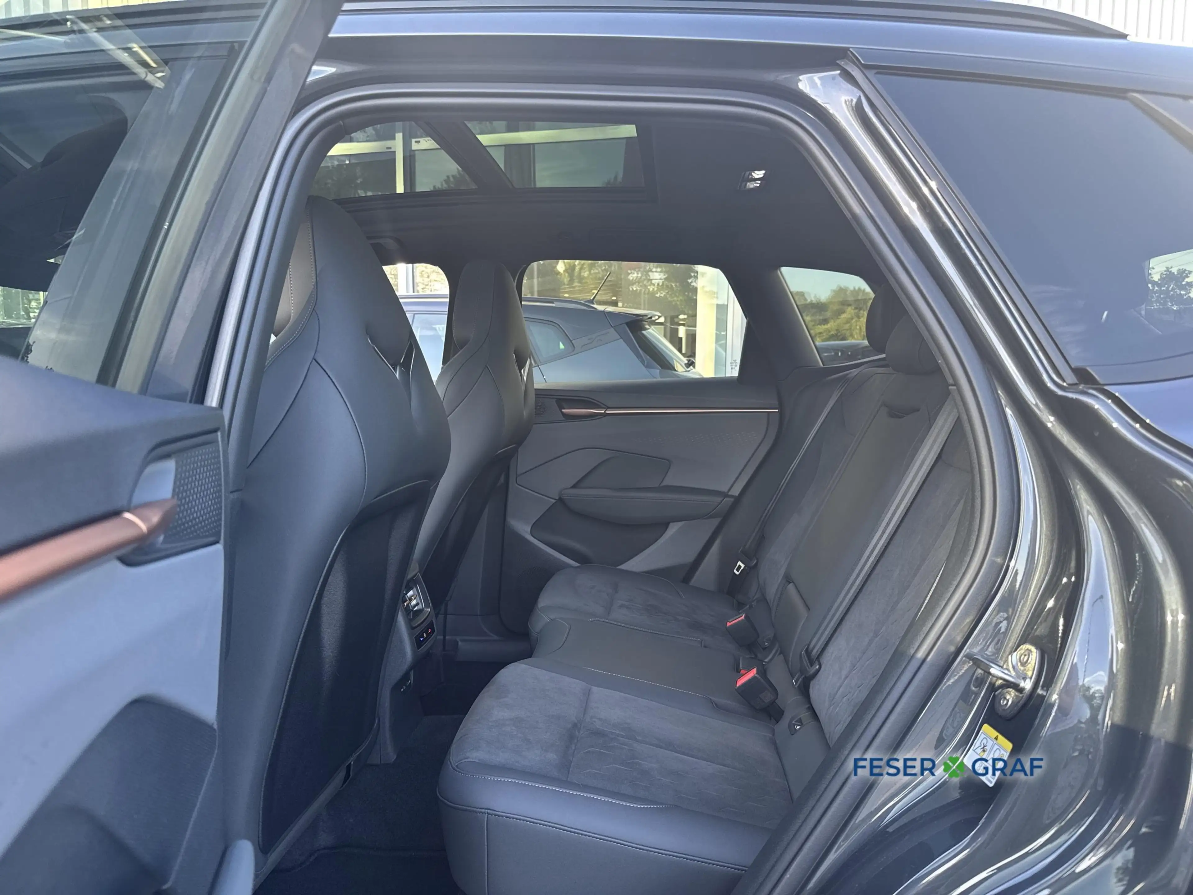 CUPRA Terramar VZ TSI Pano AHK Sennheiser HUD RFK Navi — photo 8