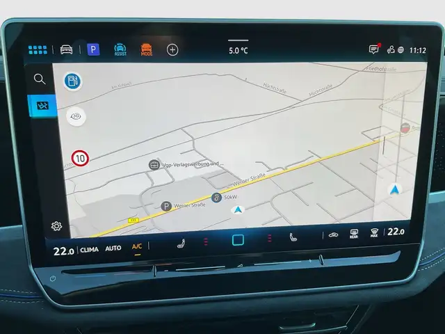 Volkswagen Passat view 10