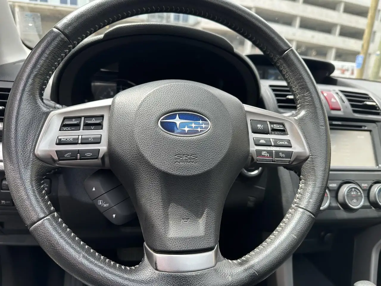 Subaru Forester снимка Subaru Forester