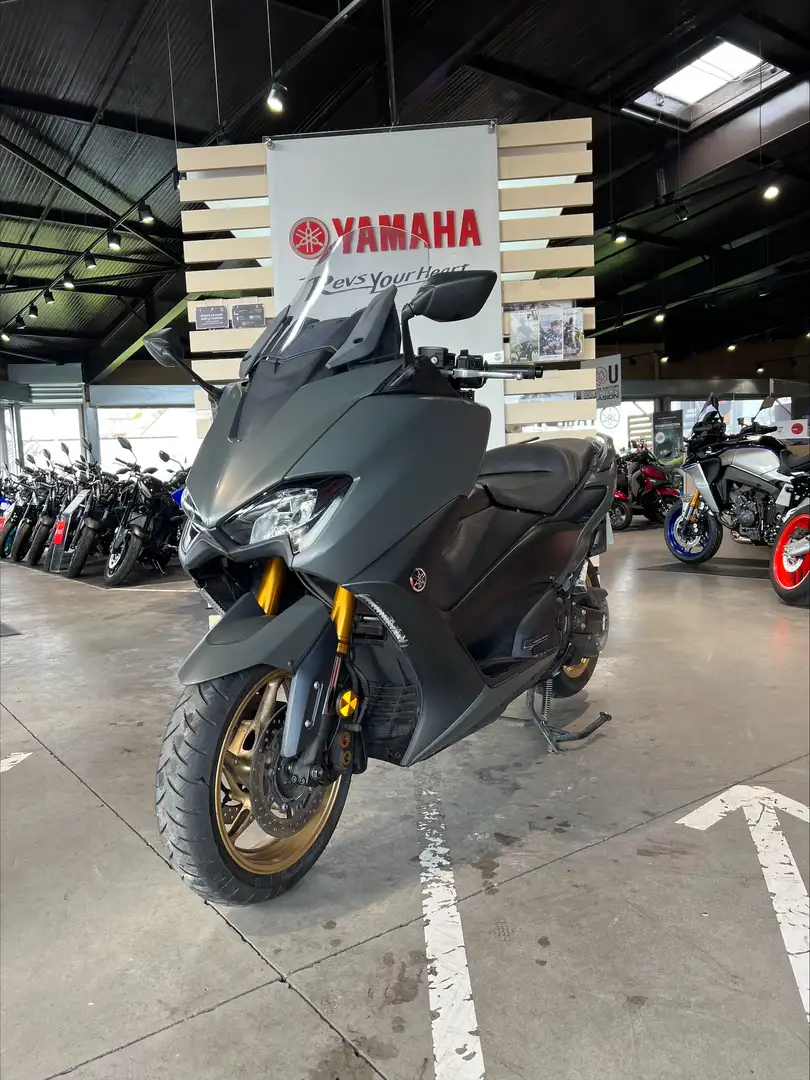 Yamaha TMAX 560 Verde - 1