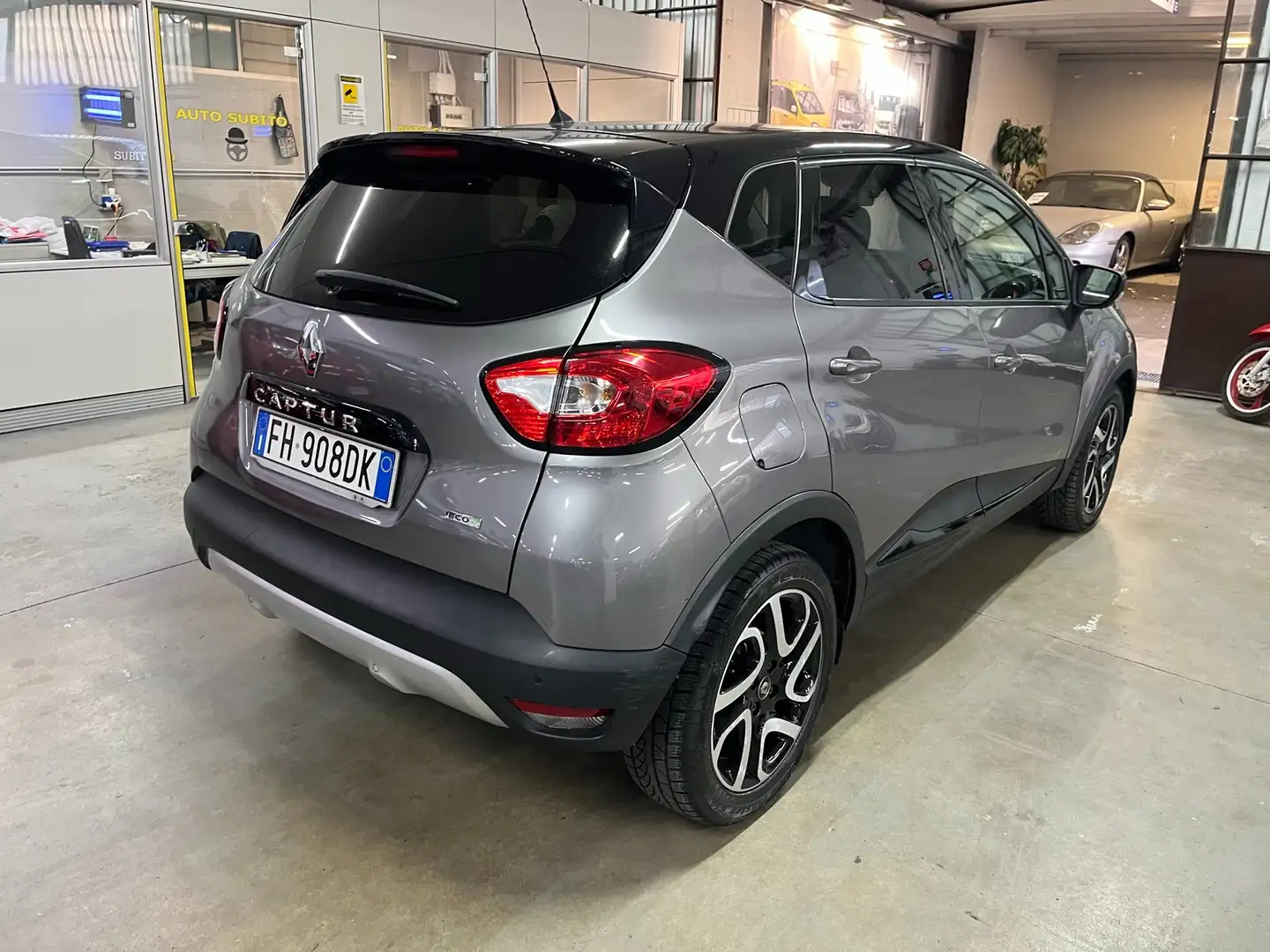 Renault Captur 1.5 dci 90cv anche neopatentati EURO 6 Grigio - 2