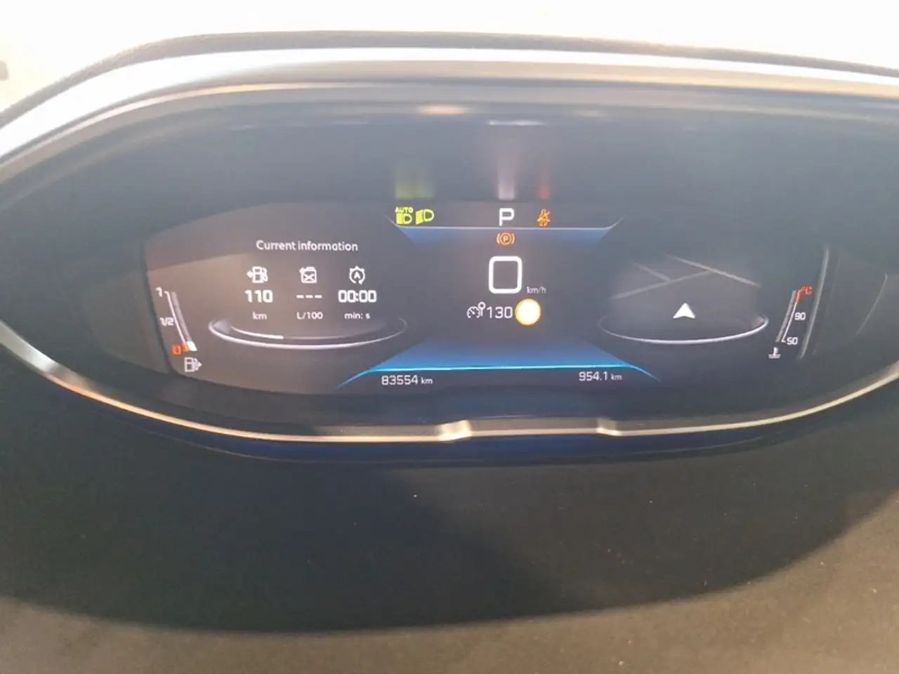 Peugeot 3008 BLUEHDI 130 EAT8 SES ALLURE SUV, миниатюра 8