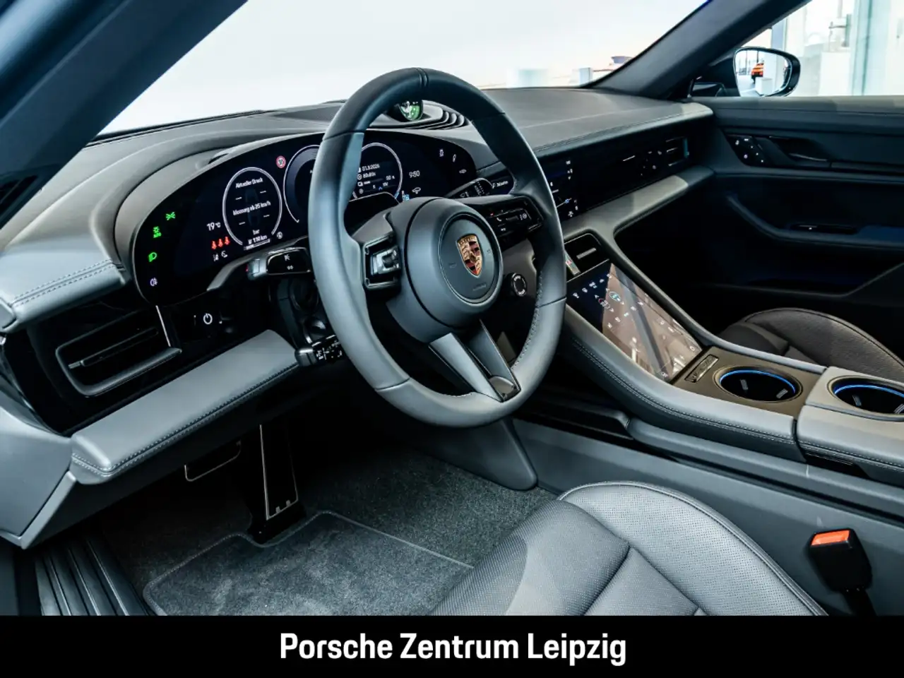 Porsche Taycan 4 Black Edition InnoDrive SoftClose Chrono 15