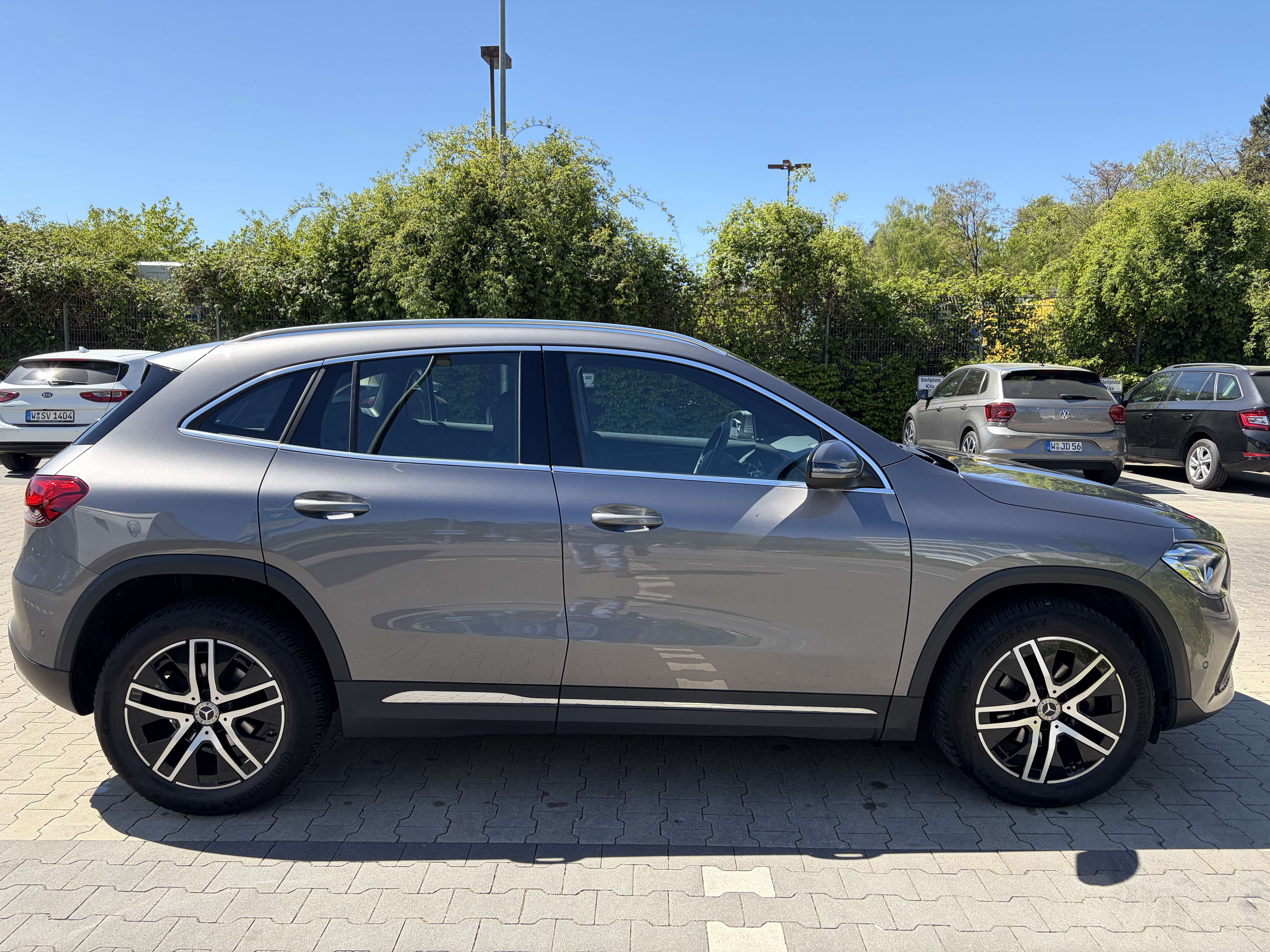 Second hand Mercedes Benz Gla-Class 180