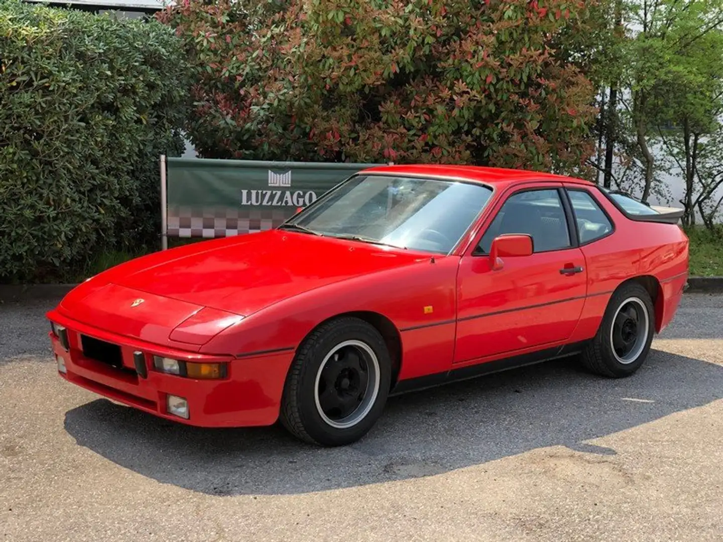 Porsche 924 5 Speed Rojo - 1