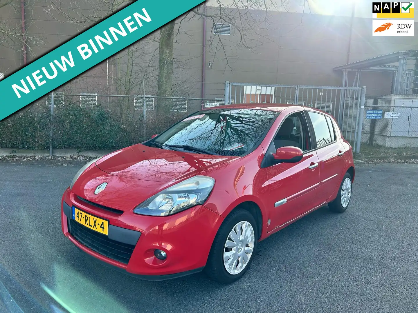Renault Clio 1.2 Authentique RIJDT EN SCHAKELT GOED Rot - 1