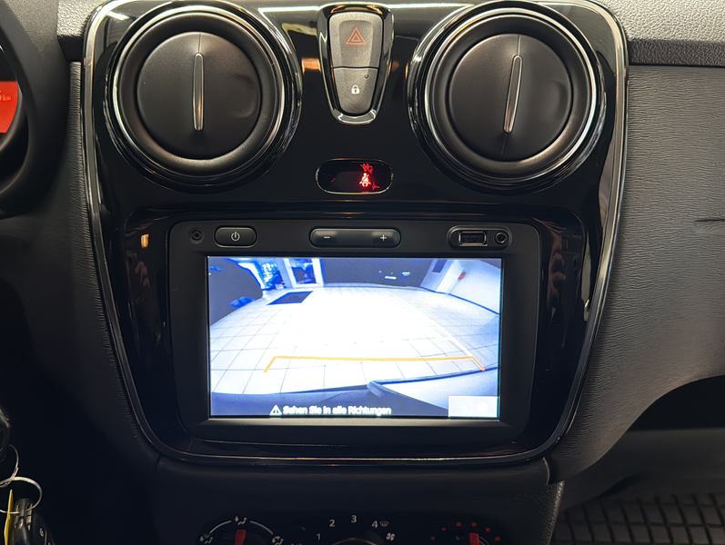 Dacia Lodgy 1.3 TCe 130 Stepway Plus 7-Sitzer — photo 15