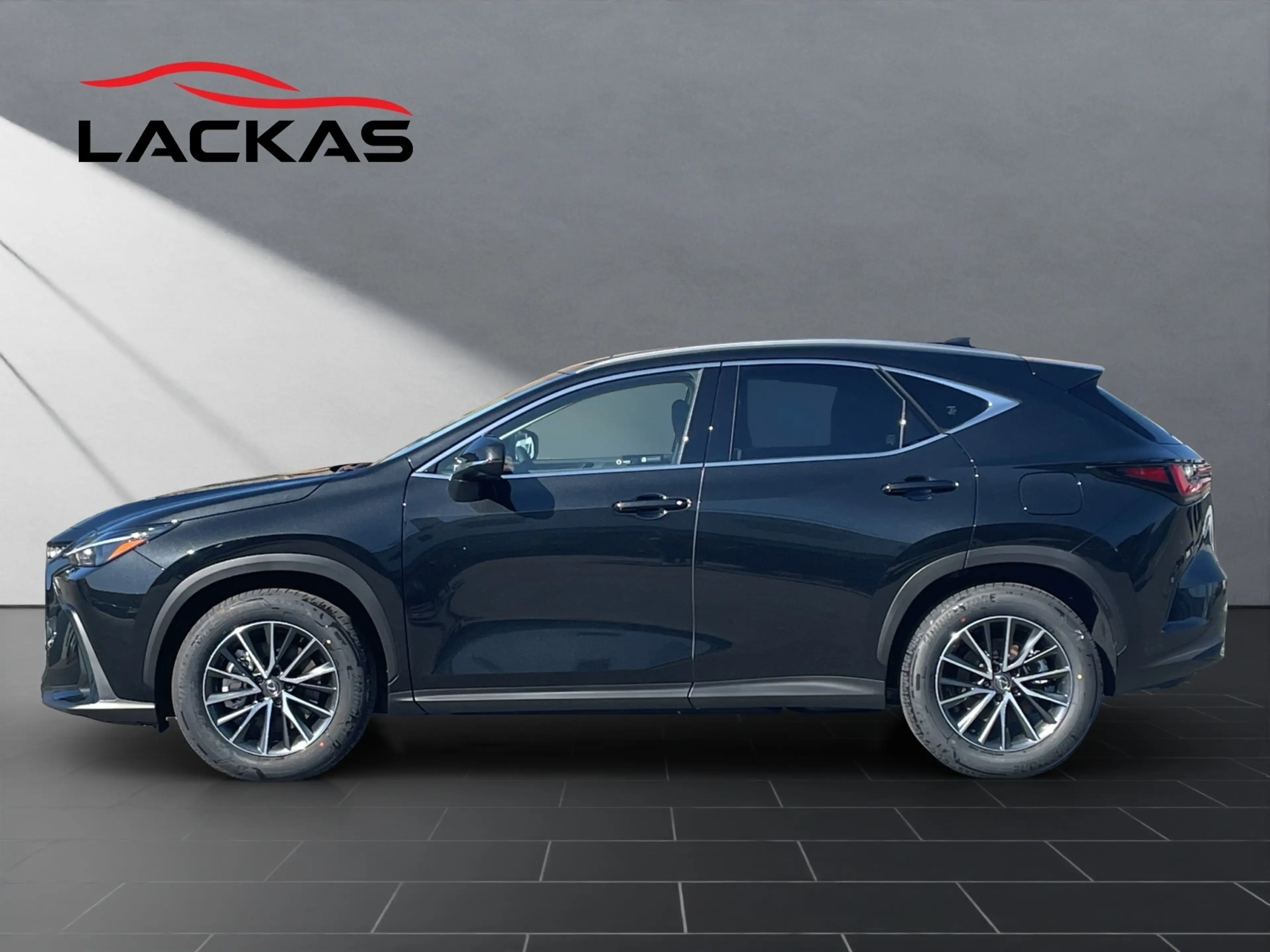 Lexus NX 450h+ + Executive Interieur+TechnoloP+360CAM+ — photo 2
