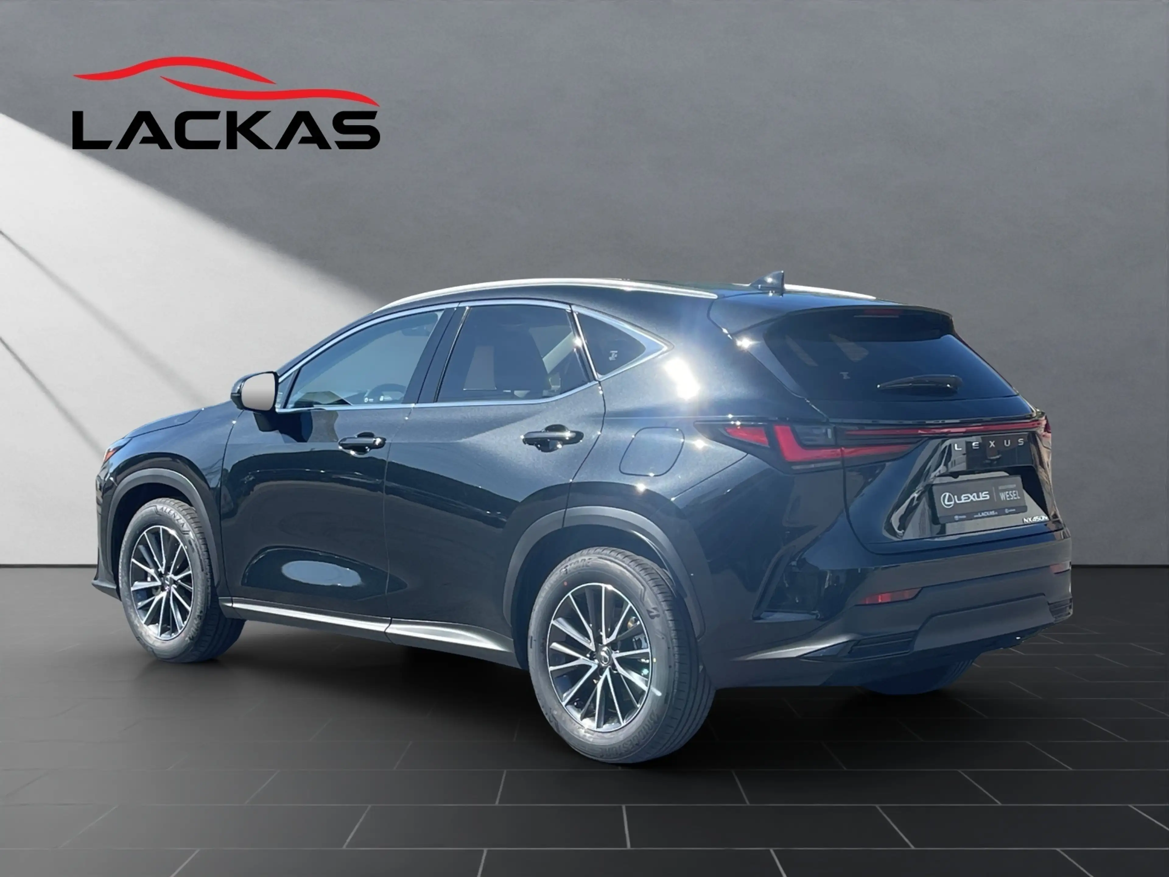 Lexus NX 450h+ + Executive Interieur+TechnoloP+360CAM+ — photo 3
