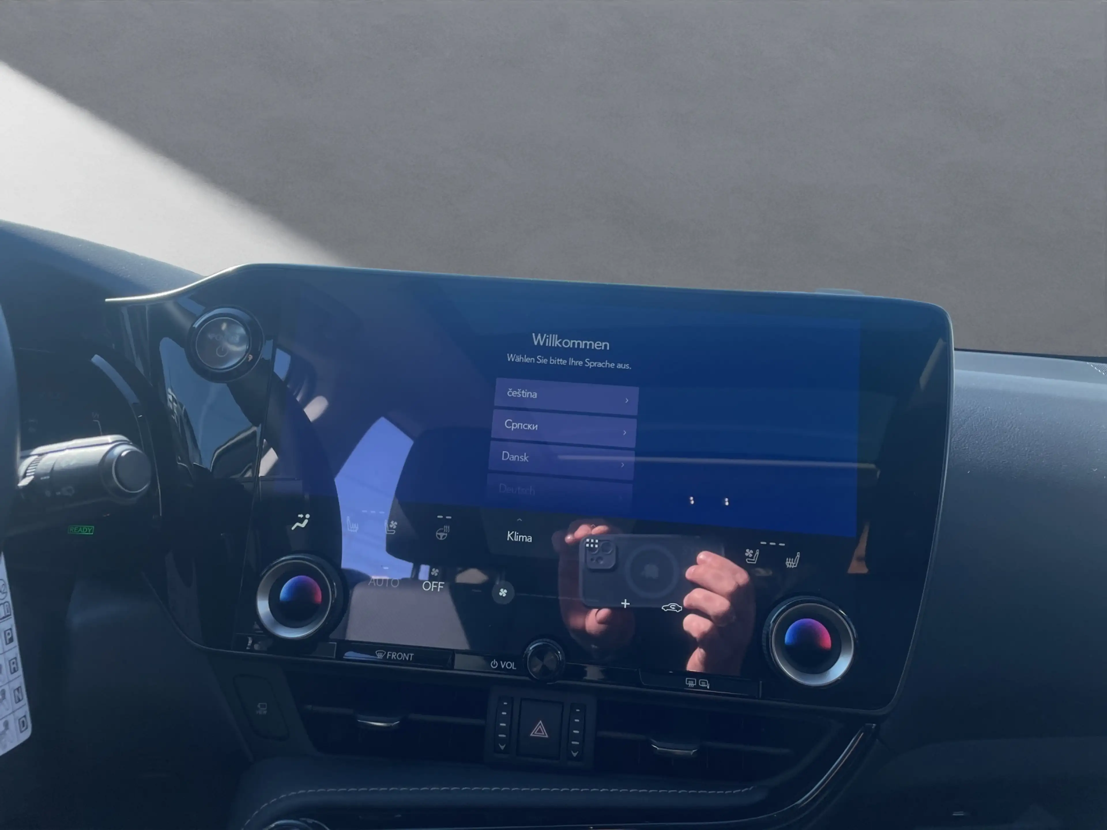 Lexus NX 450h+ + Executive Interieur+TechnoloP+360CAM+ — photo 15