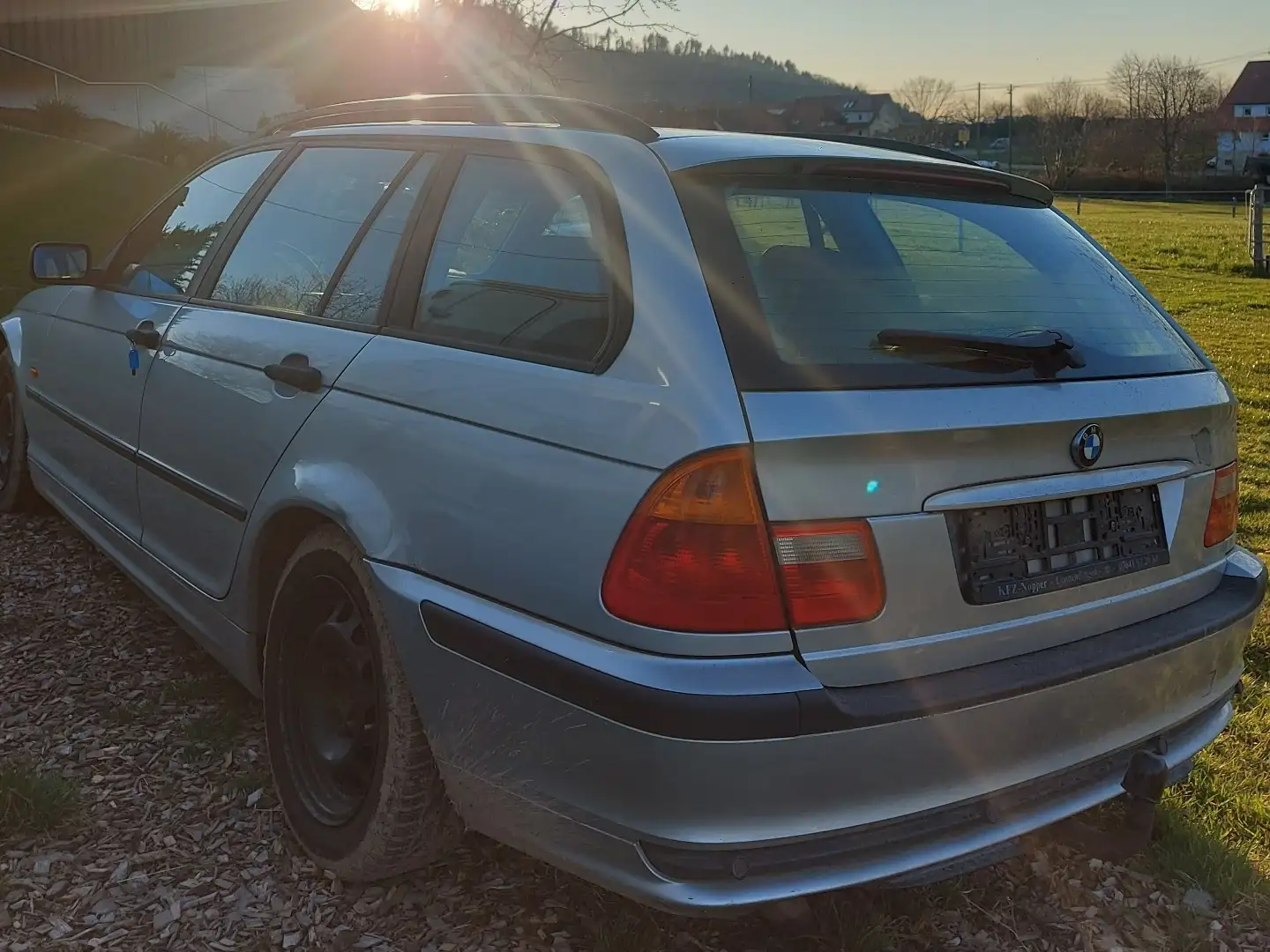 BMW 320 320d touring - 2