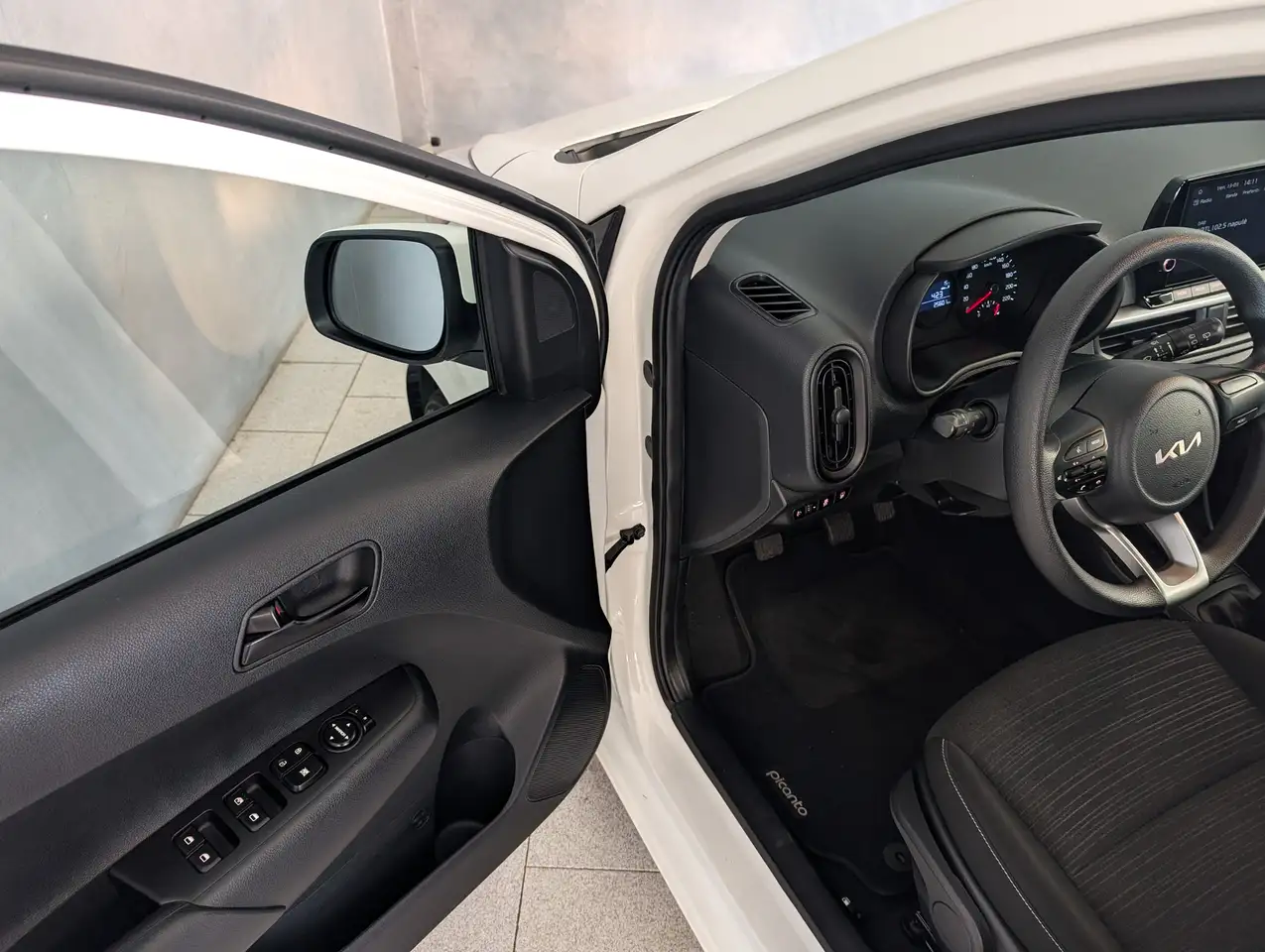 Kia Picanto 1.0 DPI STYLE 18