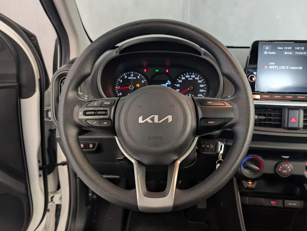 Kia Picanto 1.0 DPI STYLE 8