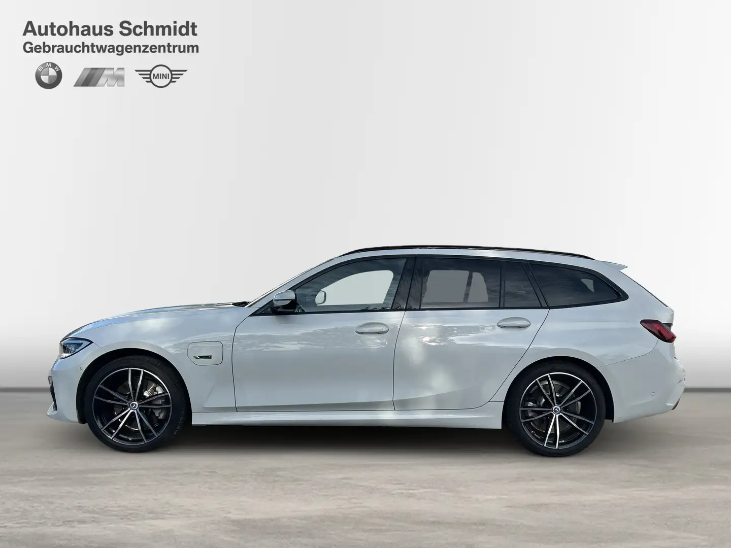 BMW 330 e xDrive Touring*M Sport*LC Prof.*HUD*AHK*H/K*DAB* Wit - 2