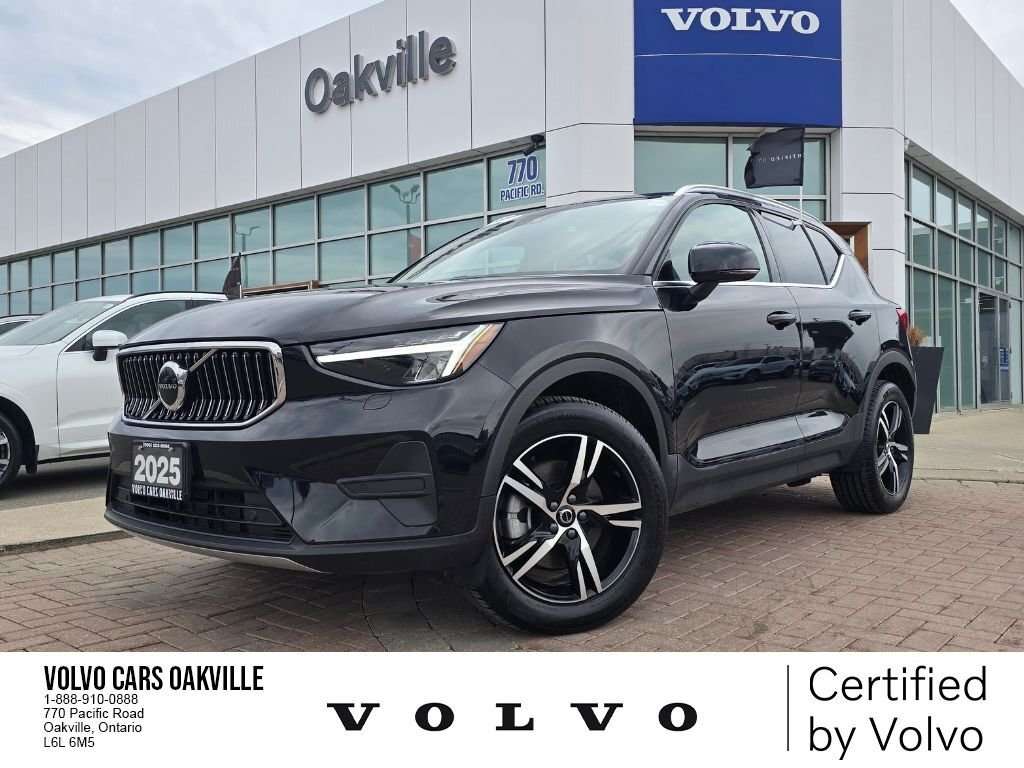 2025 Volvo XC40 UP TO *5YR/UNLIMITED KM WARRANTY...