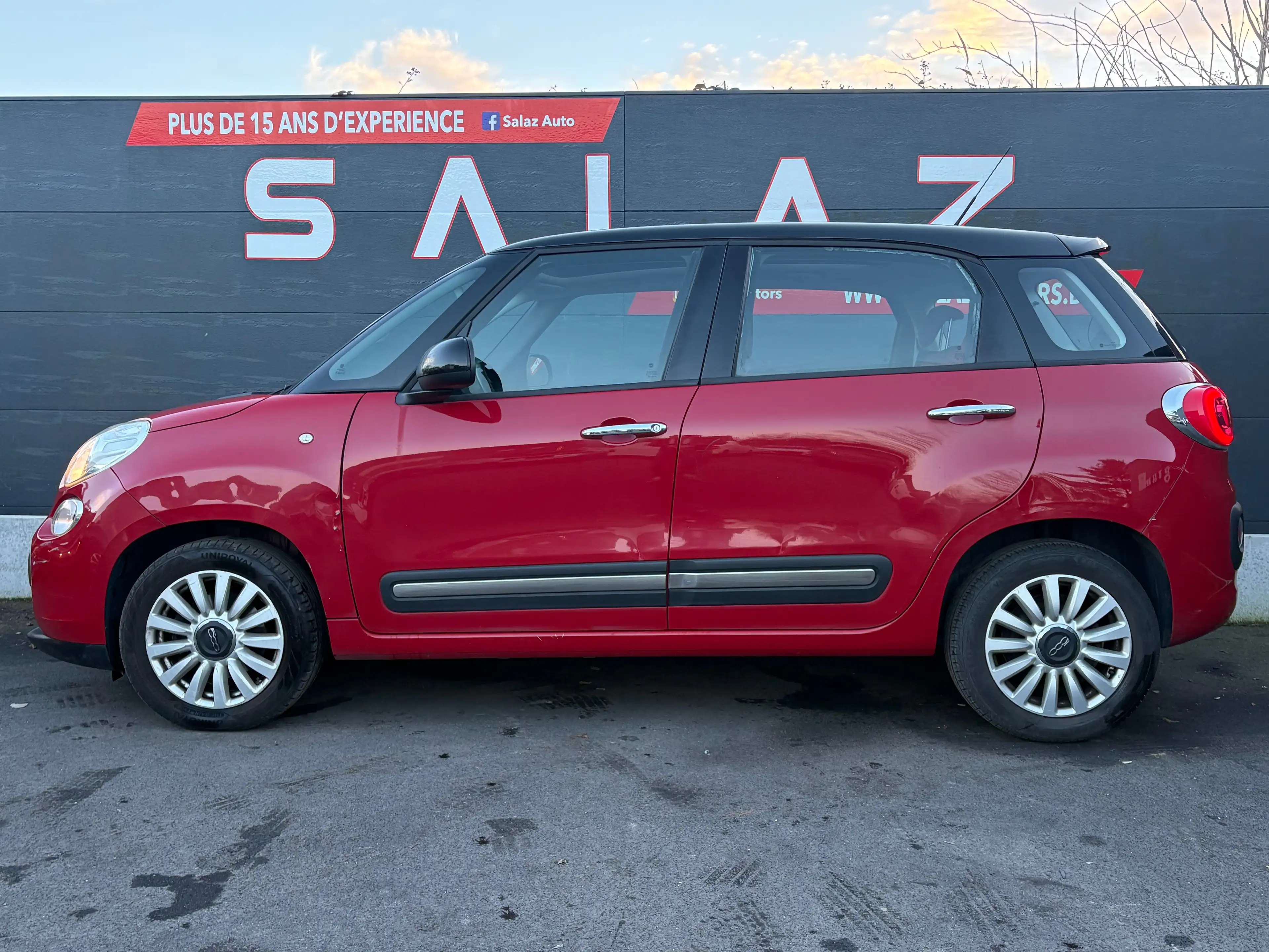 Fiat 500L 500L 1.4i_TOIT OUVR_CLIM_JANTES_BLUETOOTH — photo 8