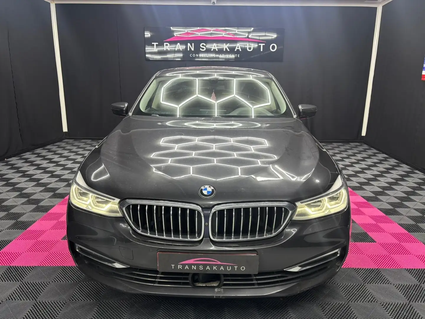 BMW 620 Gran Turismo 620 dA AdBlue Schwarz - 2