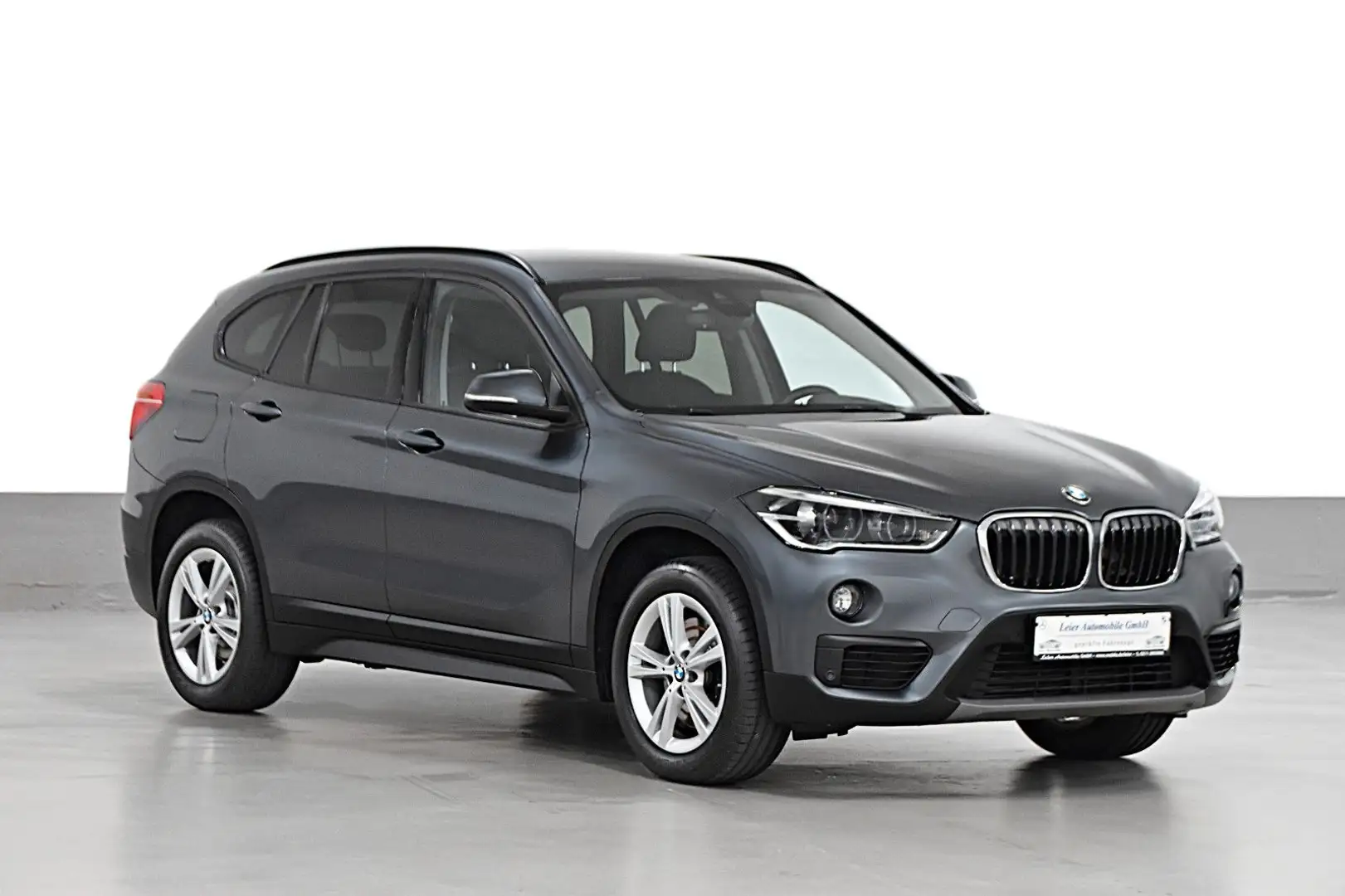 BMW X1 SDRIVE 20i ADVANTAGE*AUS 1 HAND* Gris - 1