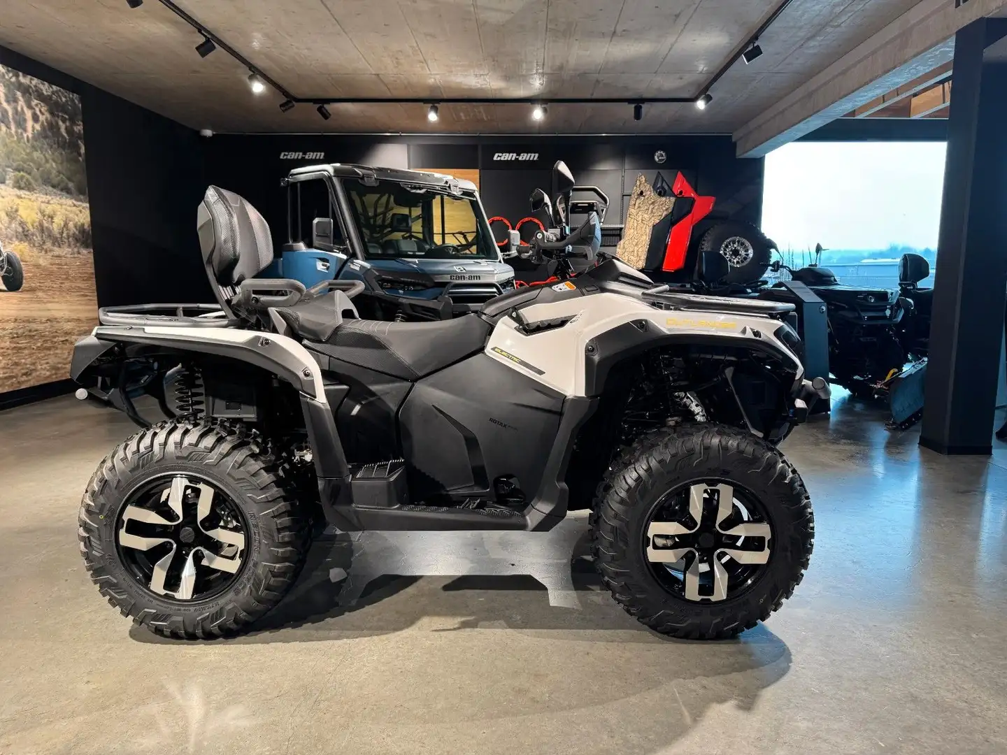 Can-Am Outlander MAX Electric | Produktneuheit! Blanc - 2