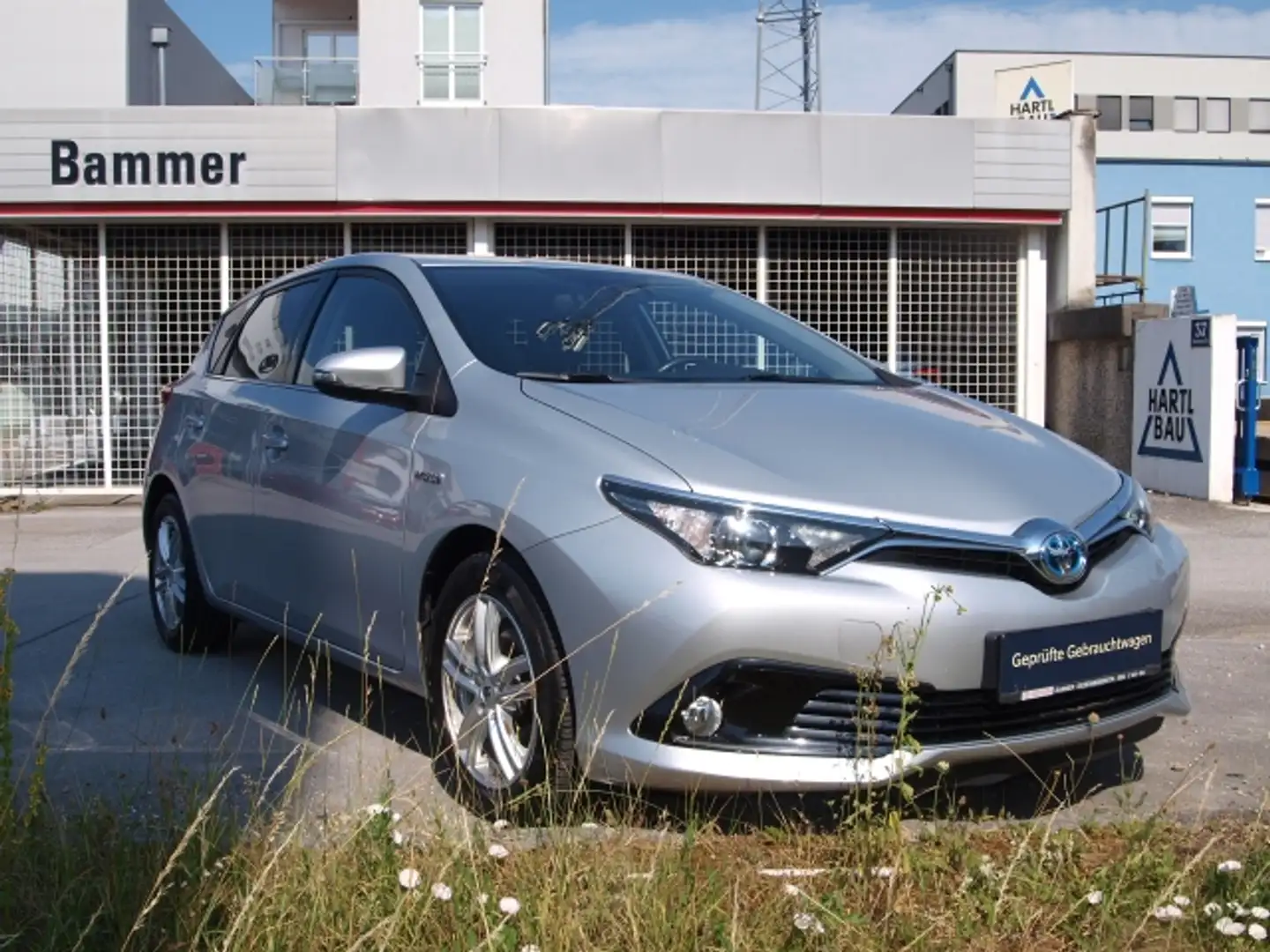 Toyota Auris Auris 1,8 HSD 5-tg. Edition 45 Silber - 1