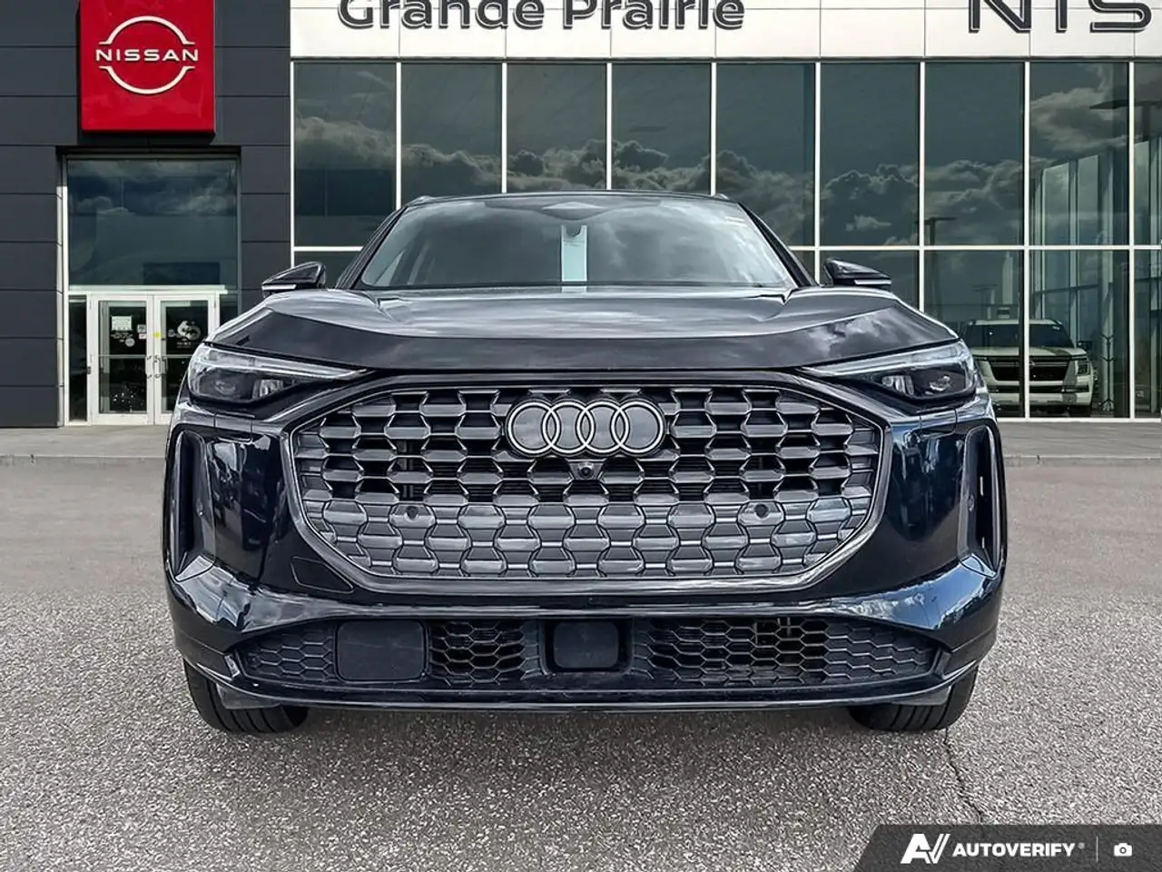 Audi Q5 снимка Audi Q5