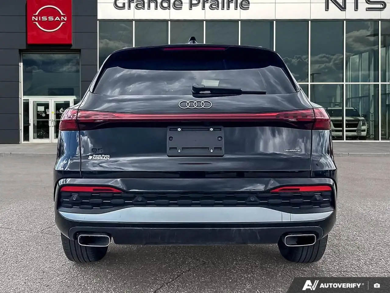 Audi Q5 снимка Audi Q5