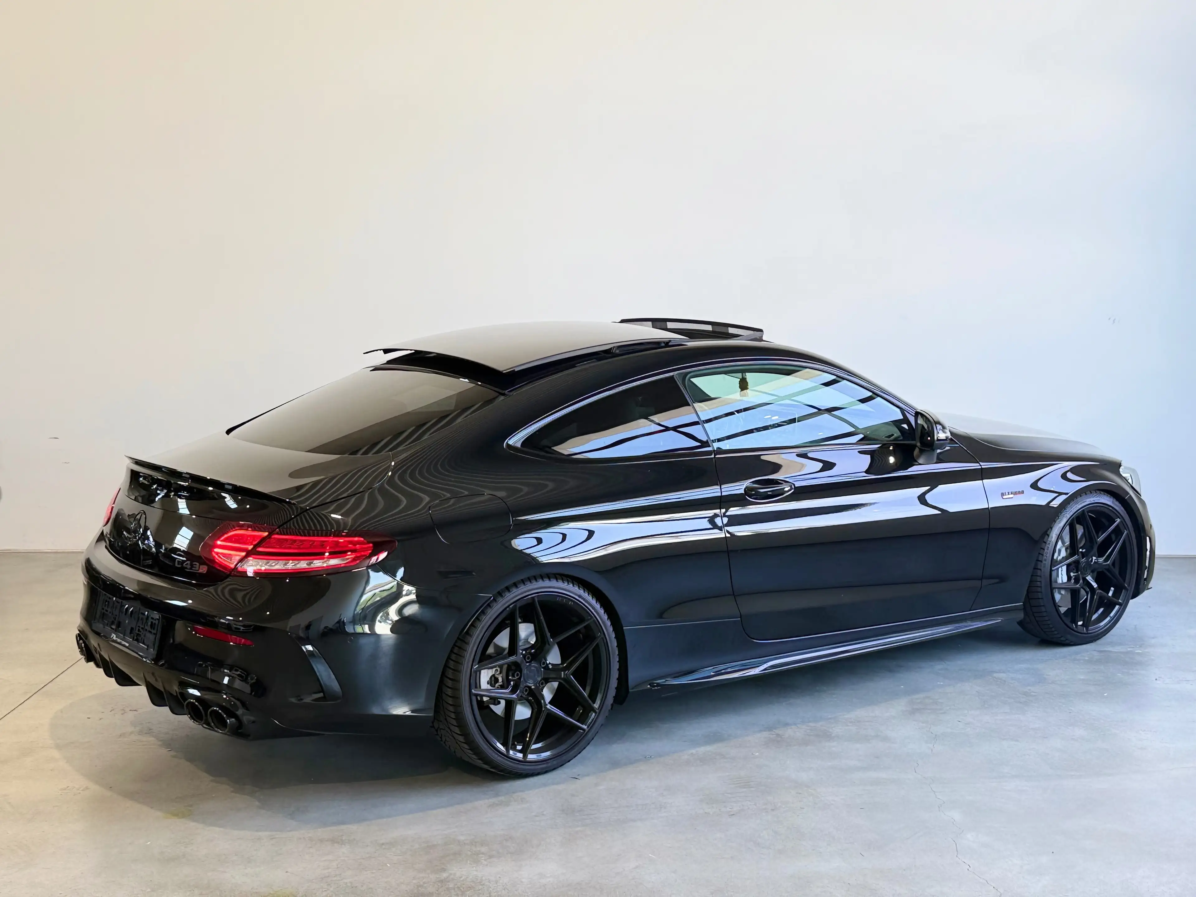 Mercedes-Benz C 43 AMG C 43 AMG 4Matic,PANO,BURMESTER,ACC,NIGHTPAKET — photo 3