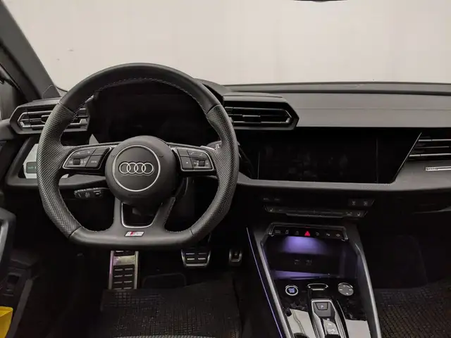 Audi A3 view 7