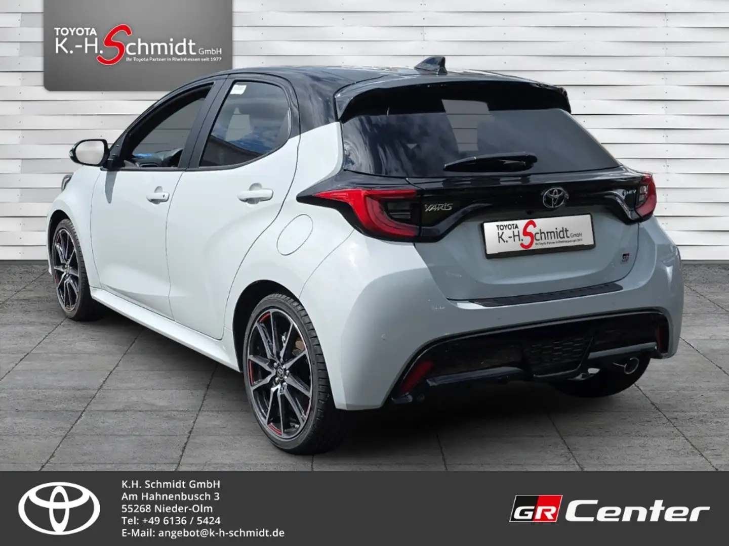 Toyota Yaris GR Sport 1.5 Dual-VVT-iE EU6d 1,5-l-VVT-iE Hybrid Grijs - 2