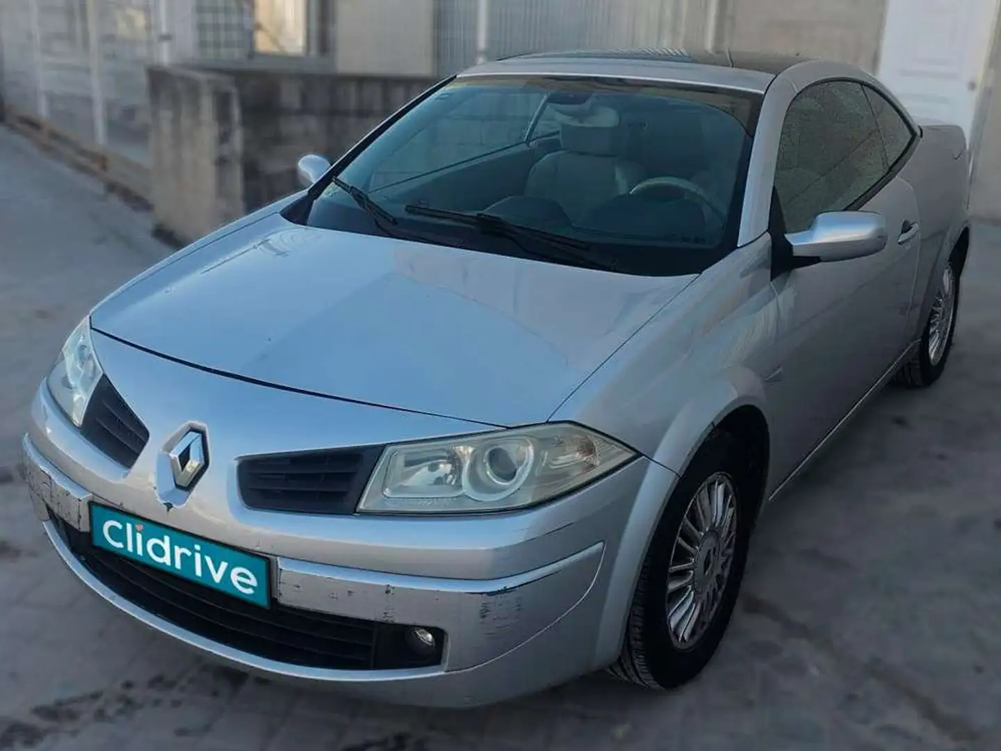 Renault Megane Coupé-Cabrio Dynamique dCi 110cv FAP Gris - 1