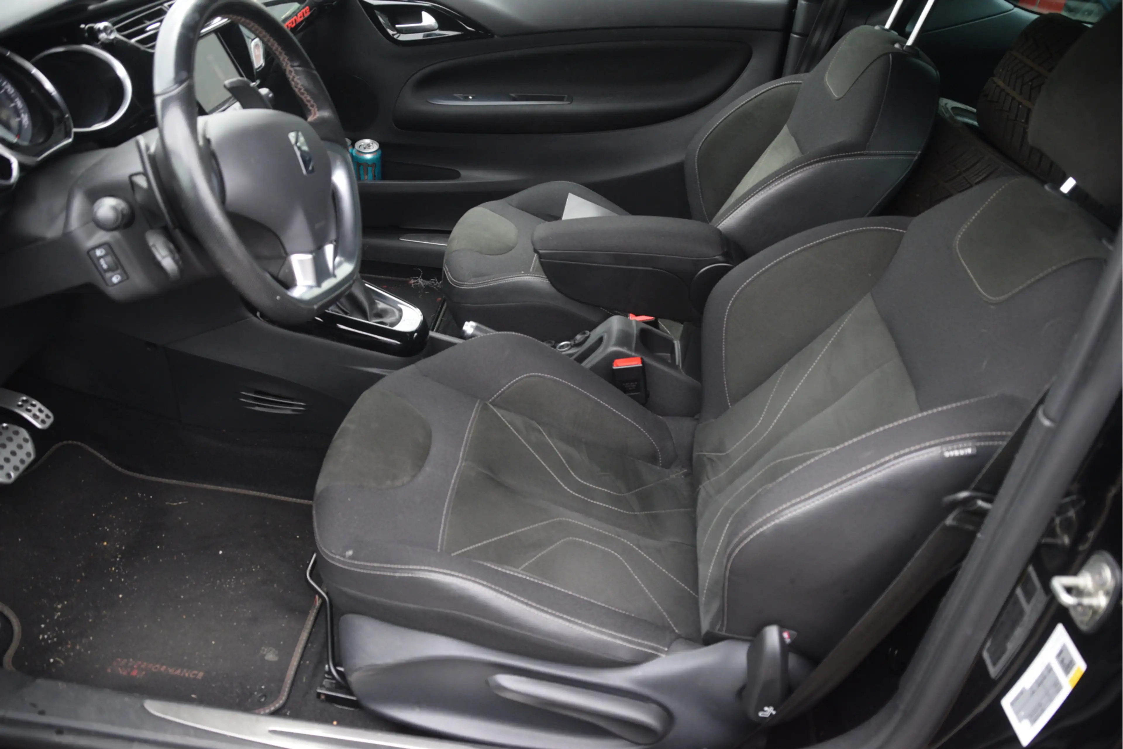 DS Automobiles DS 3 1.2 PureTech Performance Line Carplay | Navi | LMV — photo 6