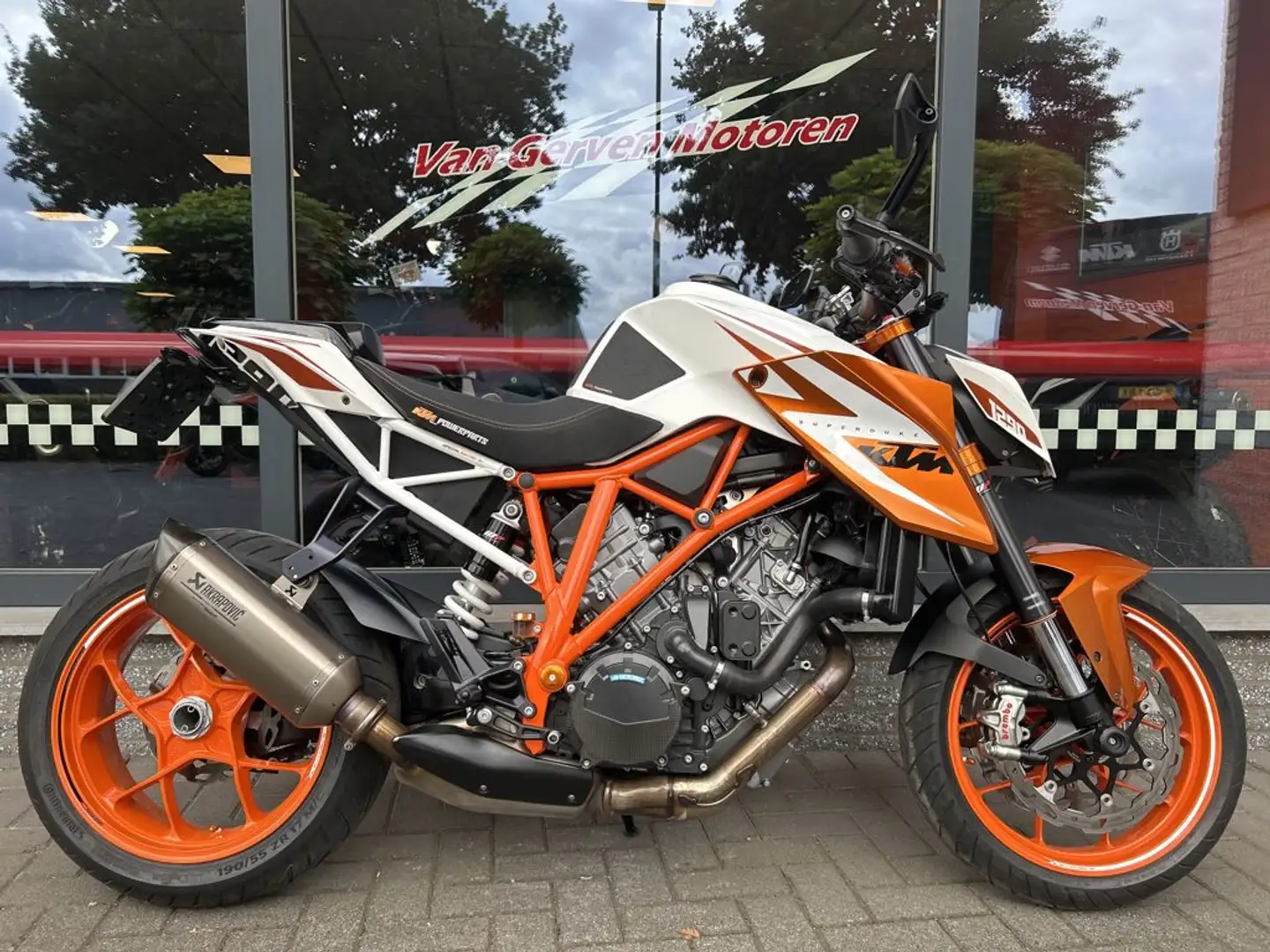 KTM 1290 Super Duke R SUPERDUKE SE - 1