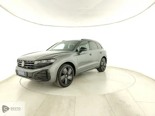 Volkswagen Touareg 3.0 v6 tdi scr r-line 231cv auto