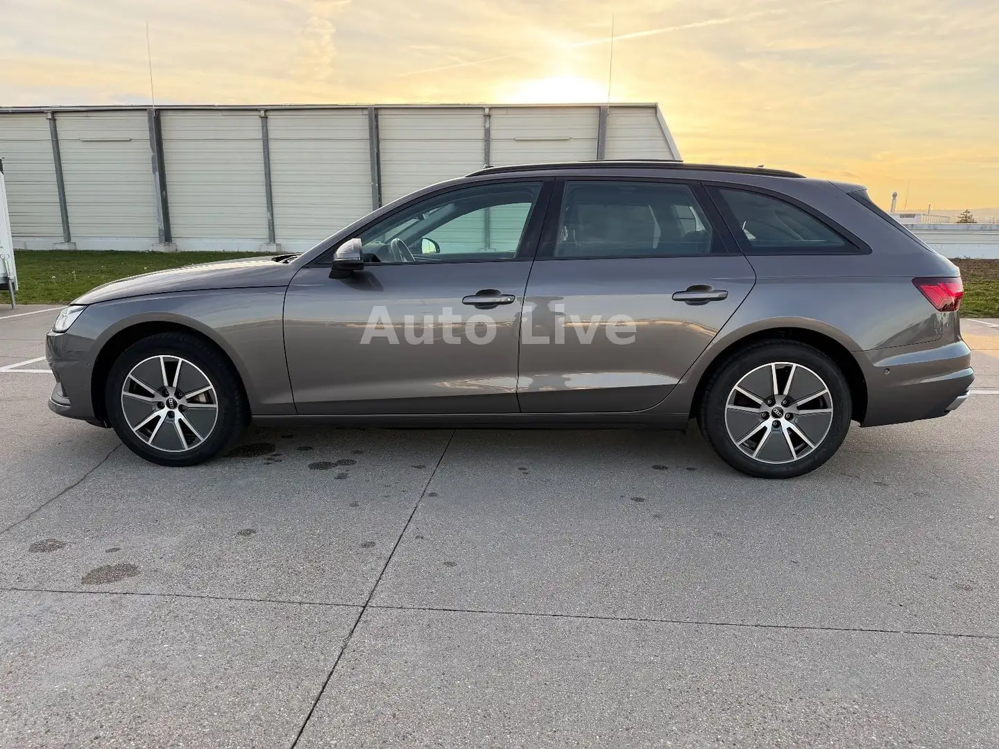 Audi A4 40 TDI Av*S TRONIC*PANO*VIRTUAL*NAVI*LED*360* Gris - 2