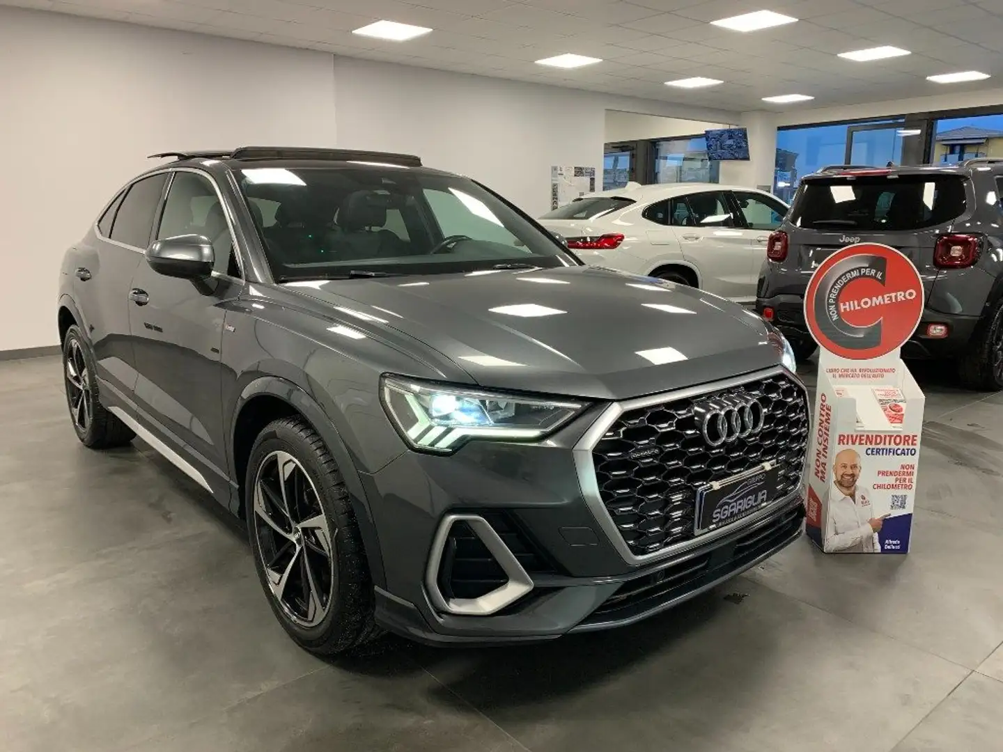 Audi Q3 SPB Tetto Apribile Sportback S Line Edition 40 TDI Grigio - 1