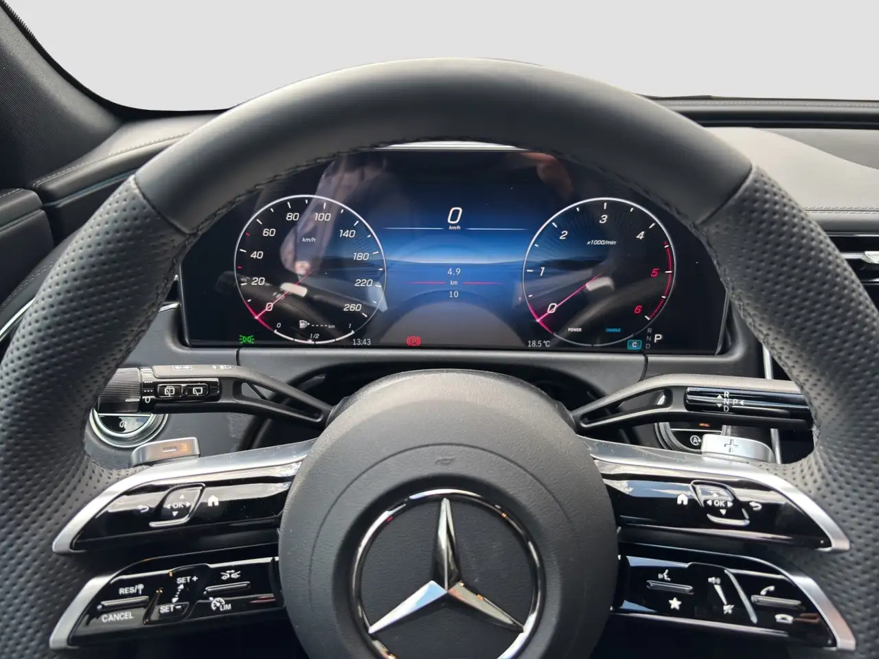 Mercedes-Benz E 220 d T-Modell Burmester4d*DigitalLight*Panod. 11