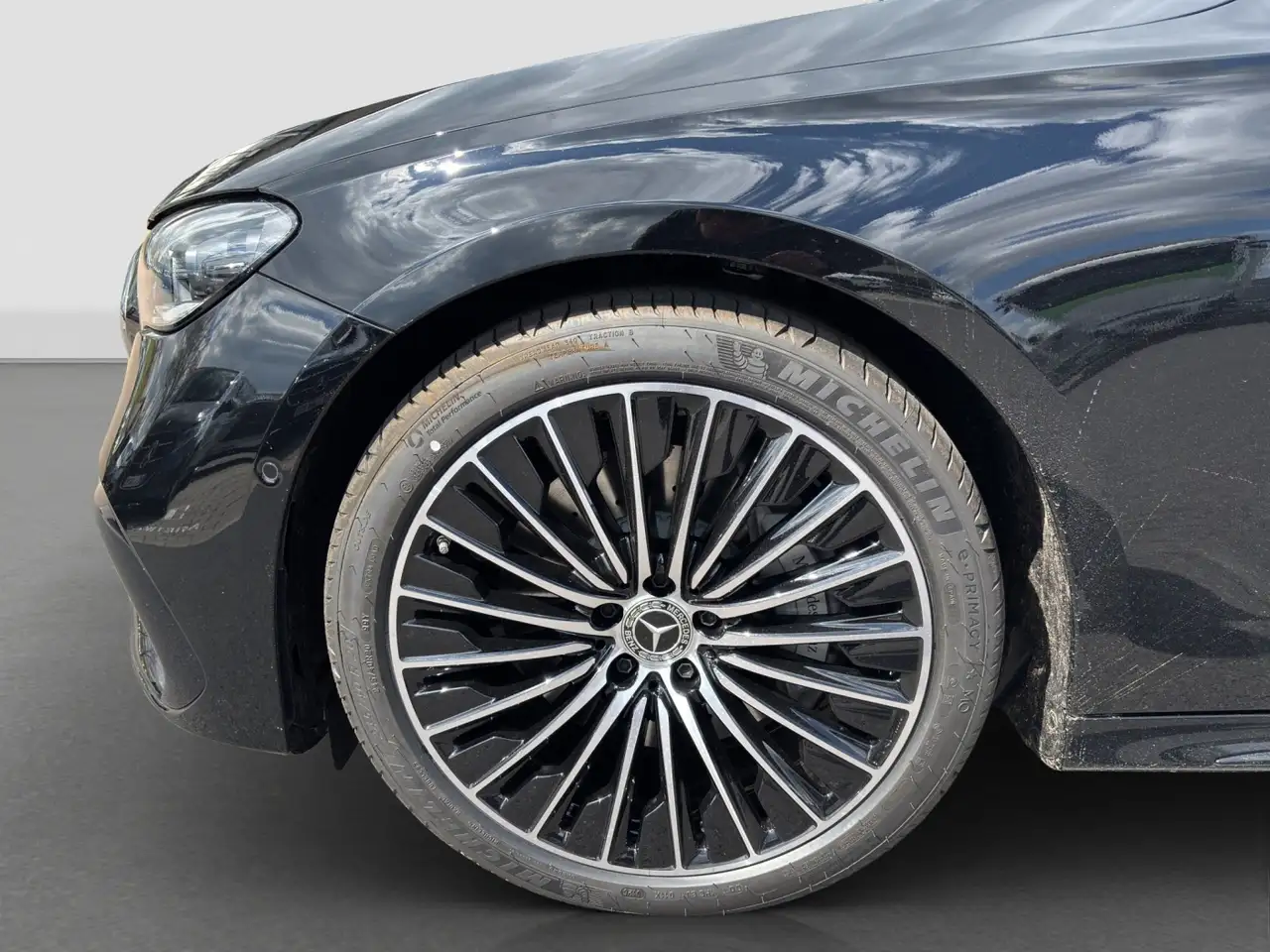 Mercedes-Benz E 220 d T-Modell Burmester4d*DigitalLight*Panod. 20