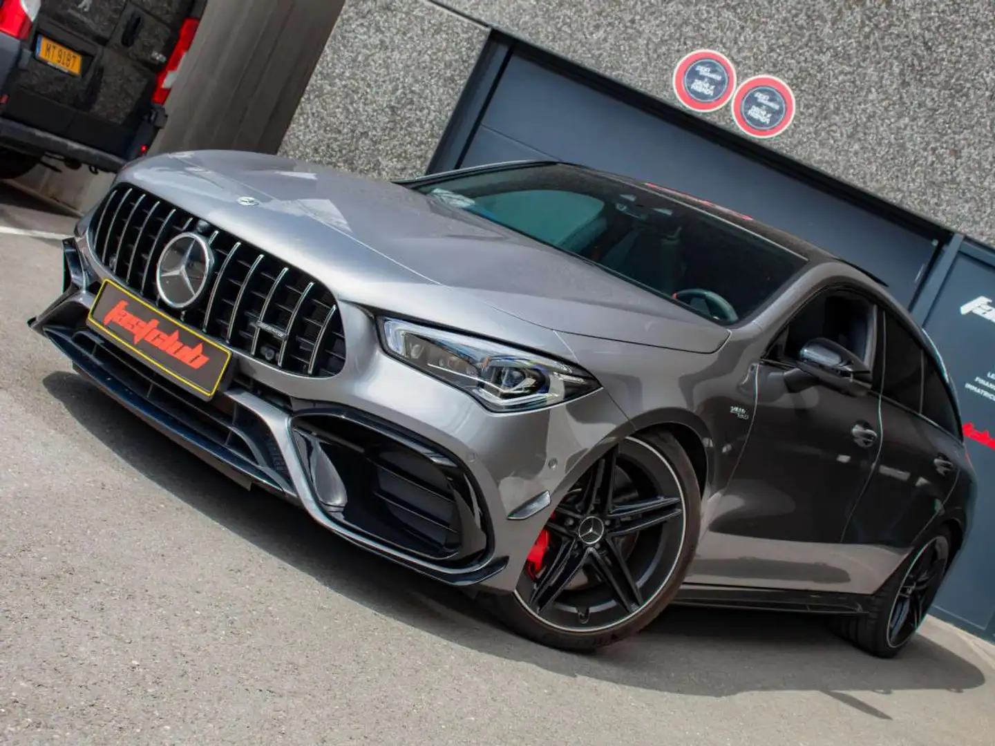 Mercedes-Benz CLA 45 AMG S 4Matic+ Shooting B Speedsh 8G-DCT Grijs - 1