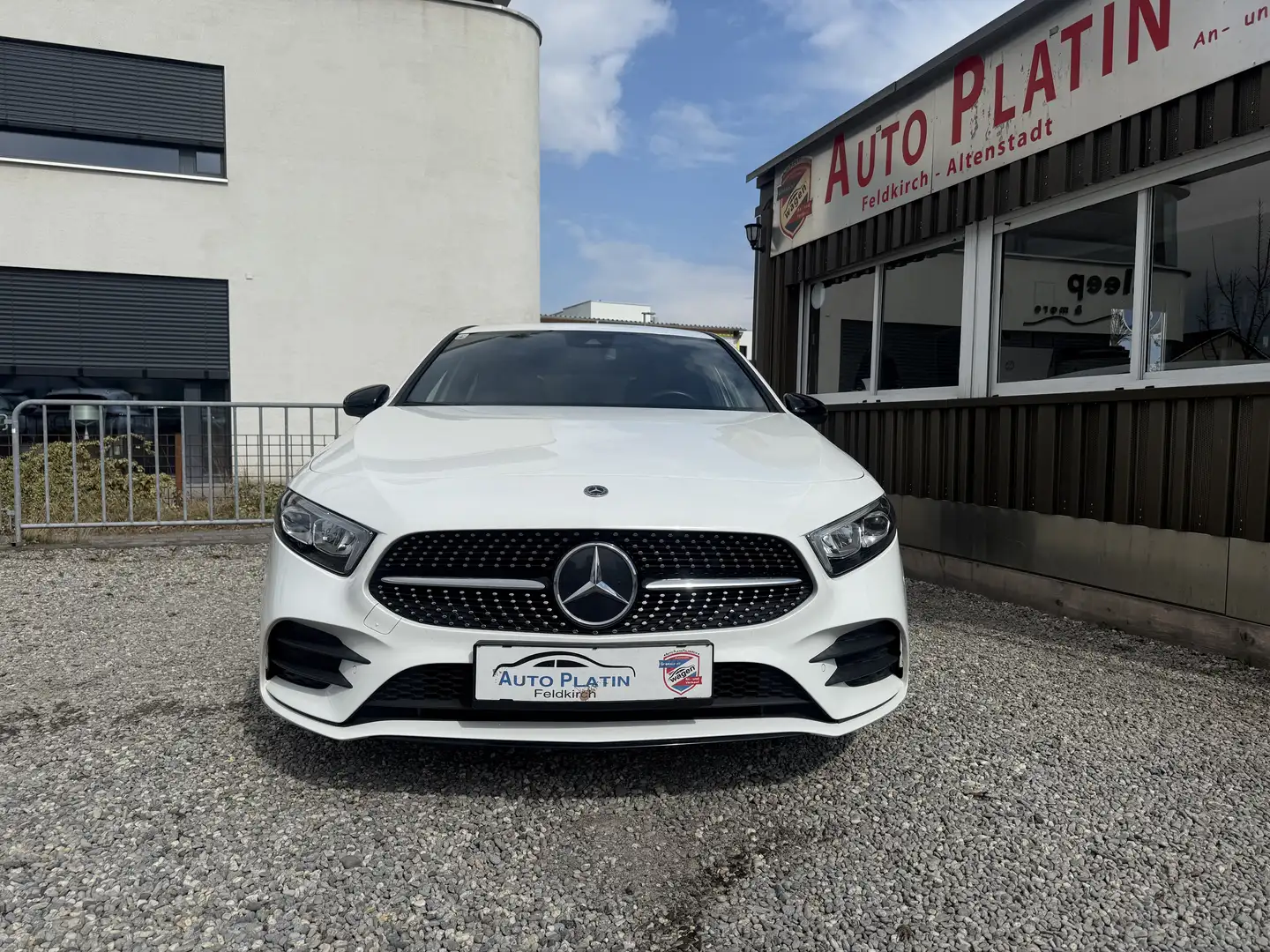 Mercedes-Benz A 160 AMG LINE!! Weiß - 2